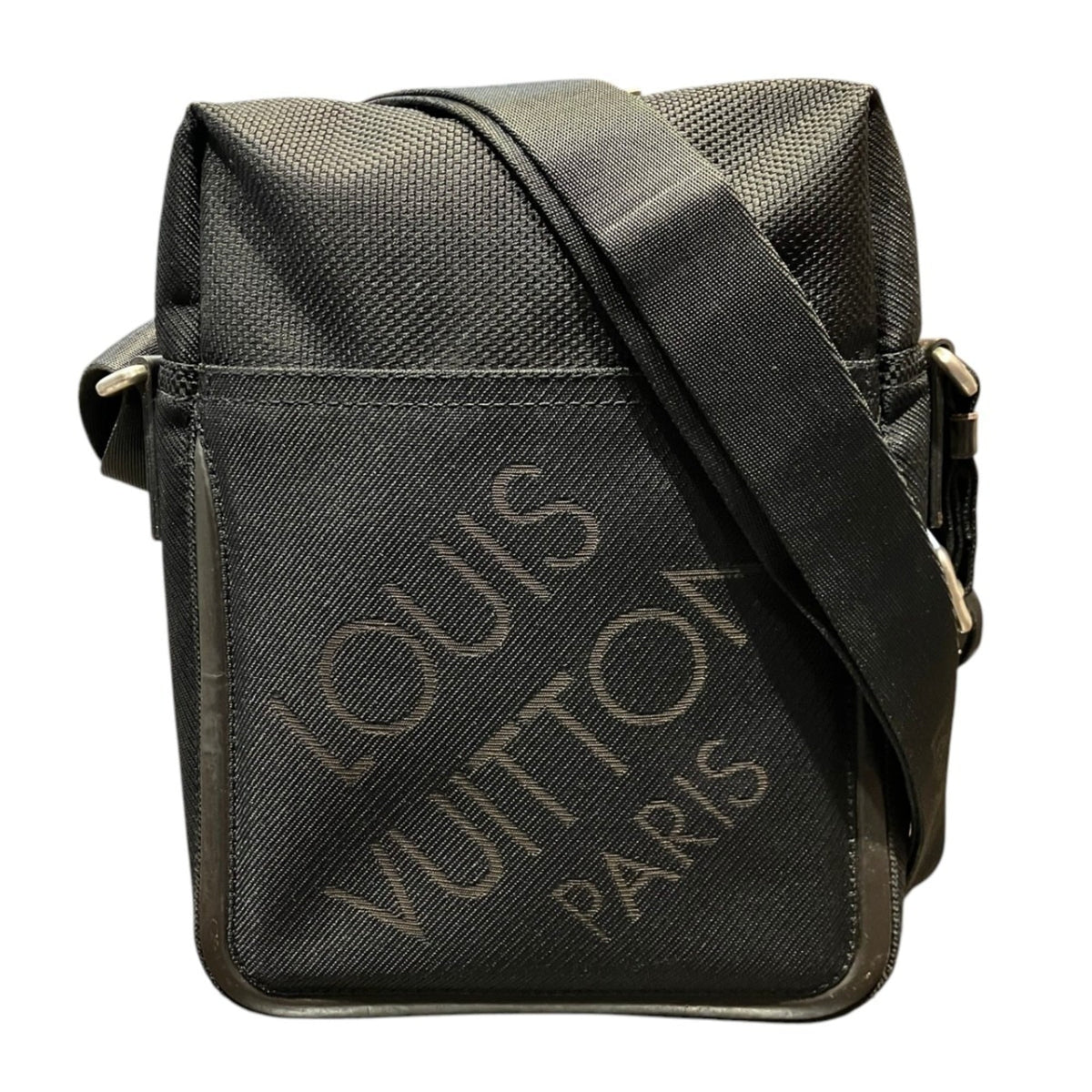 Louis Vuitton Black Damier Geant Shoulder Bag (Pre-Owned)
