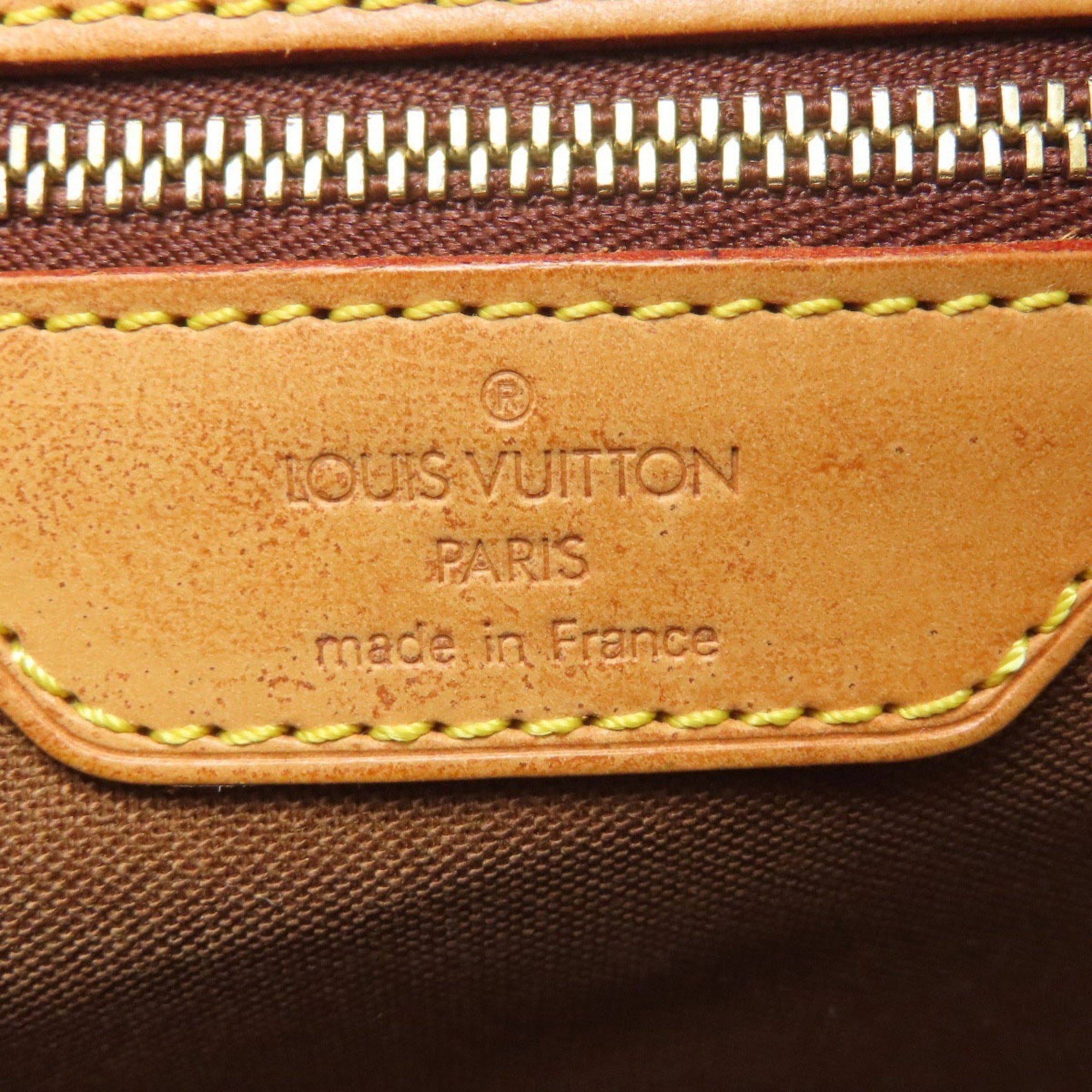 Louis Vuitton Brown Monogram Monogram Canvas Shoulder Bag (Pre-Owned)