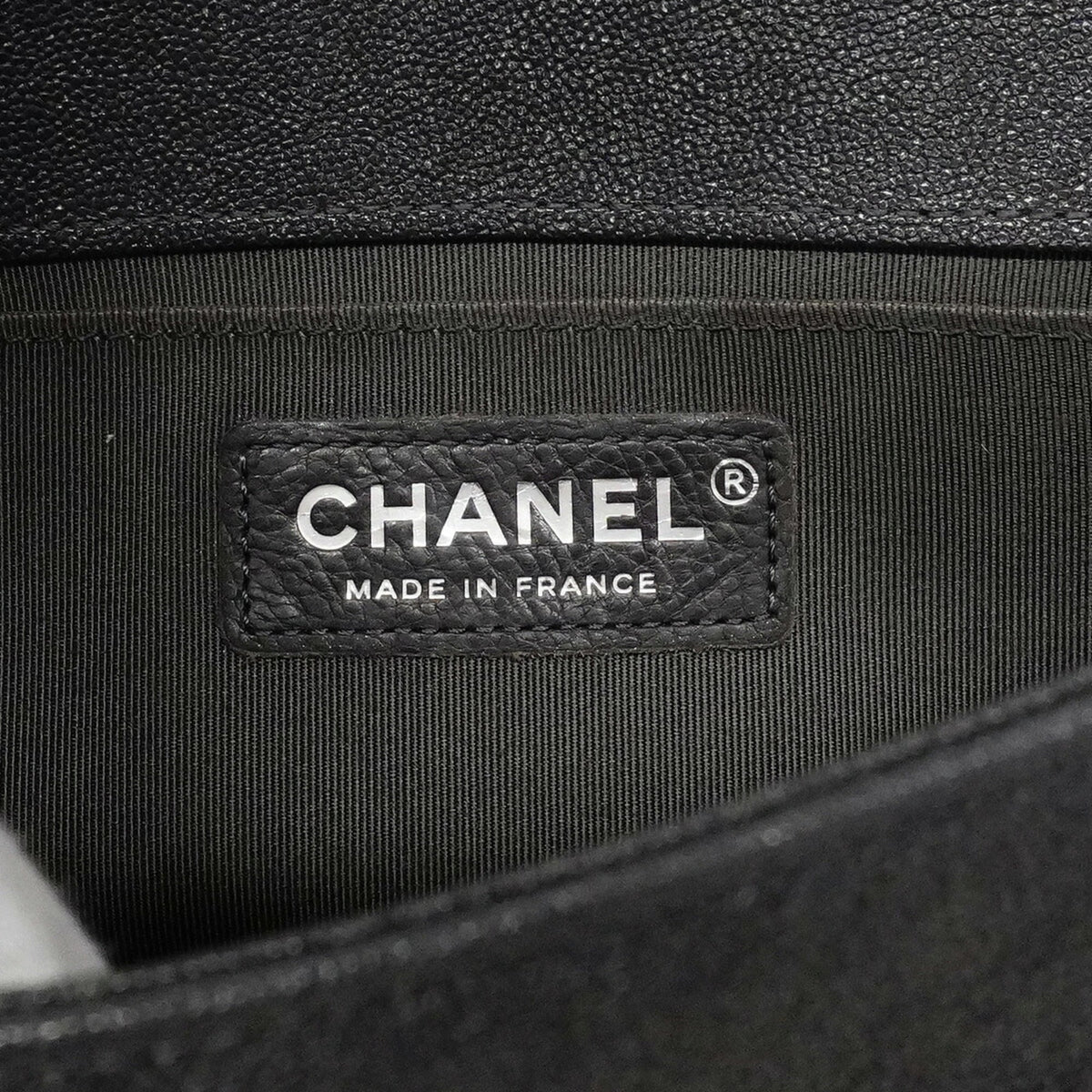 Chanel Gray Grained Calfskin Shoulder Bag (Pre-Owned)