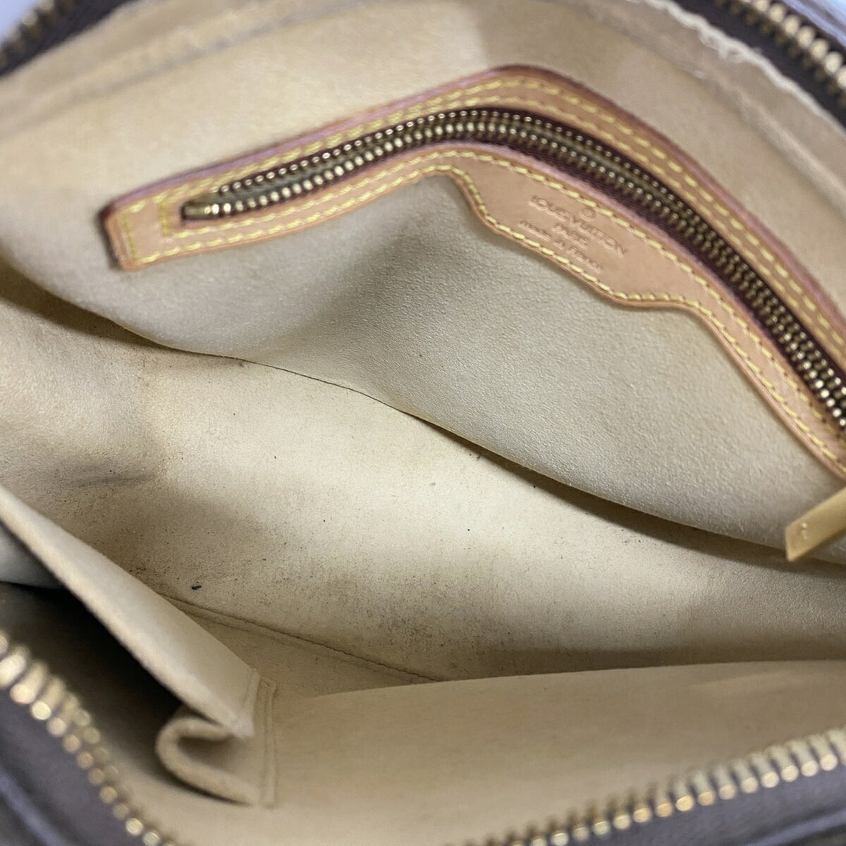 Louis Vuitton Brown Shoulder Bag (Pre-Owned)