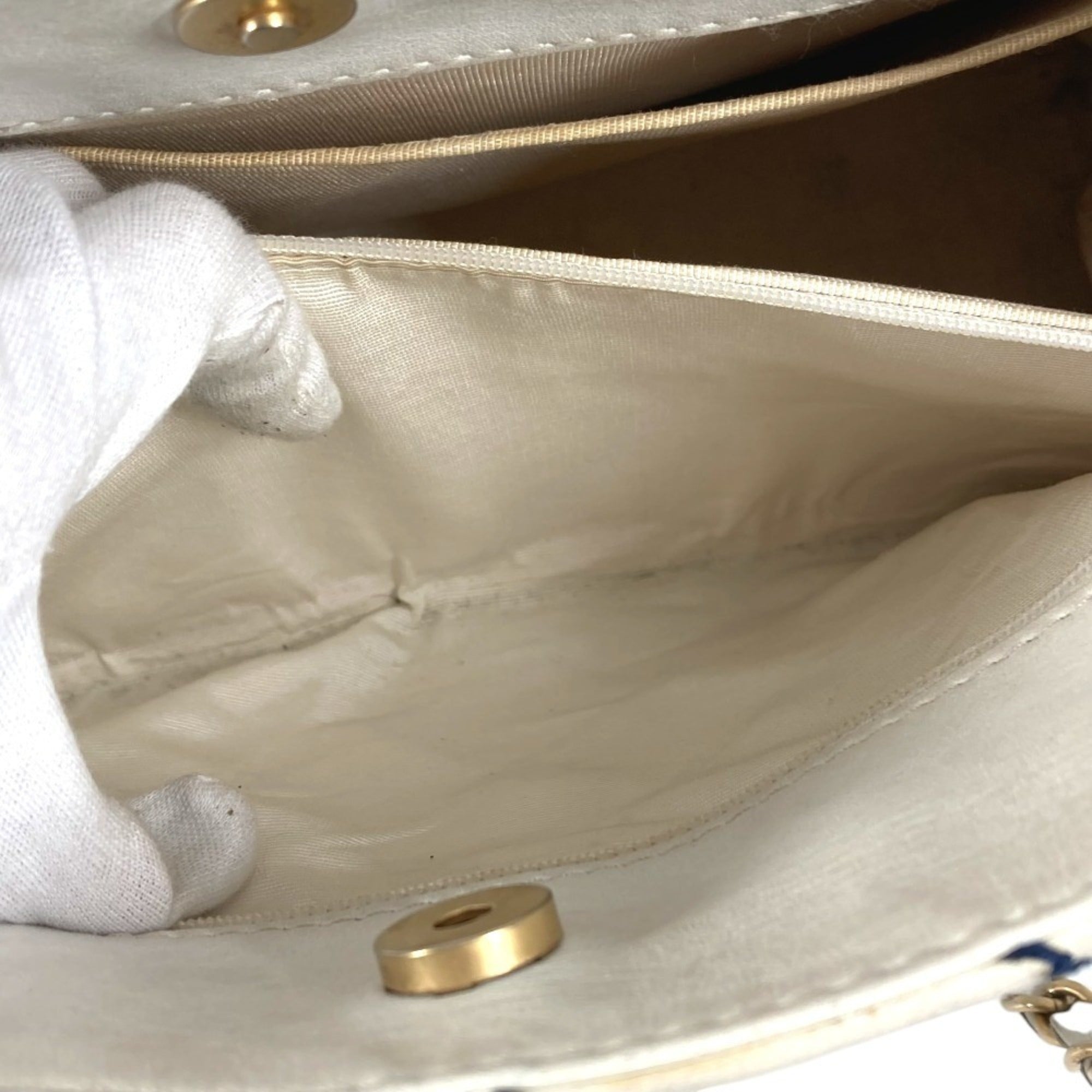 Chanel Navy White Leather Shoulder Bag Tote Bag (Pre-Owned)