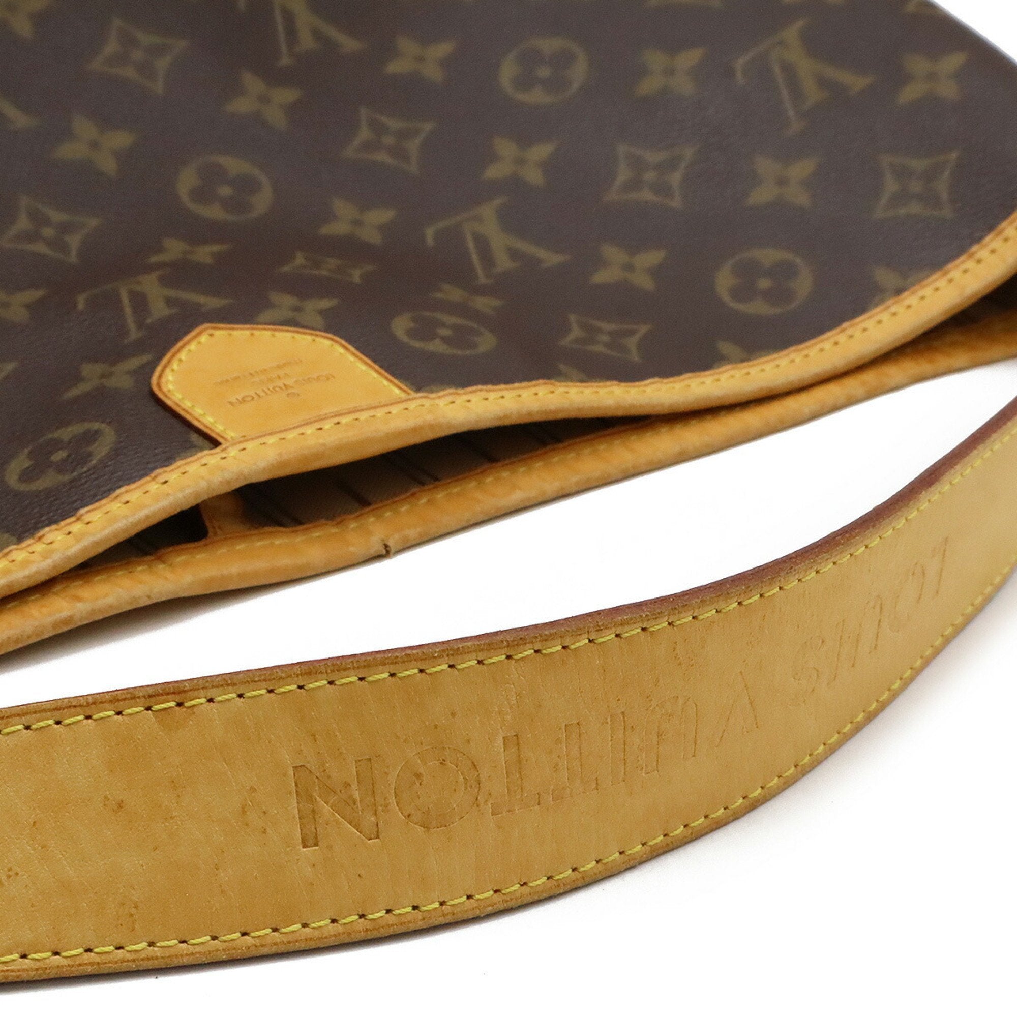 Louis Vuitton Monogram Brown Monogram Shoulder Bag (Pre-Owned)