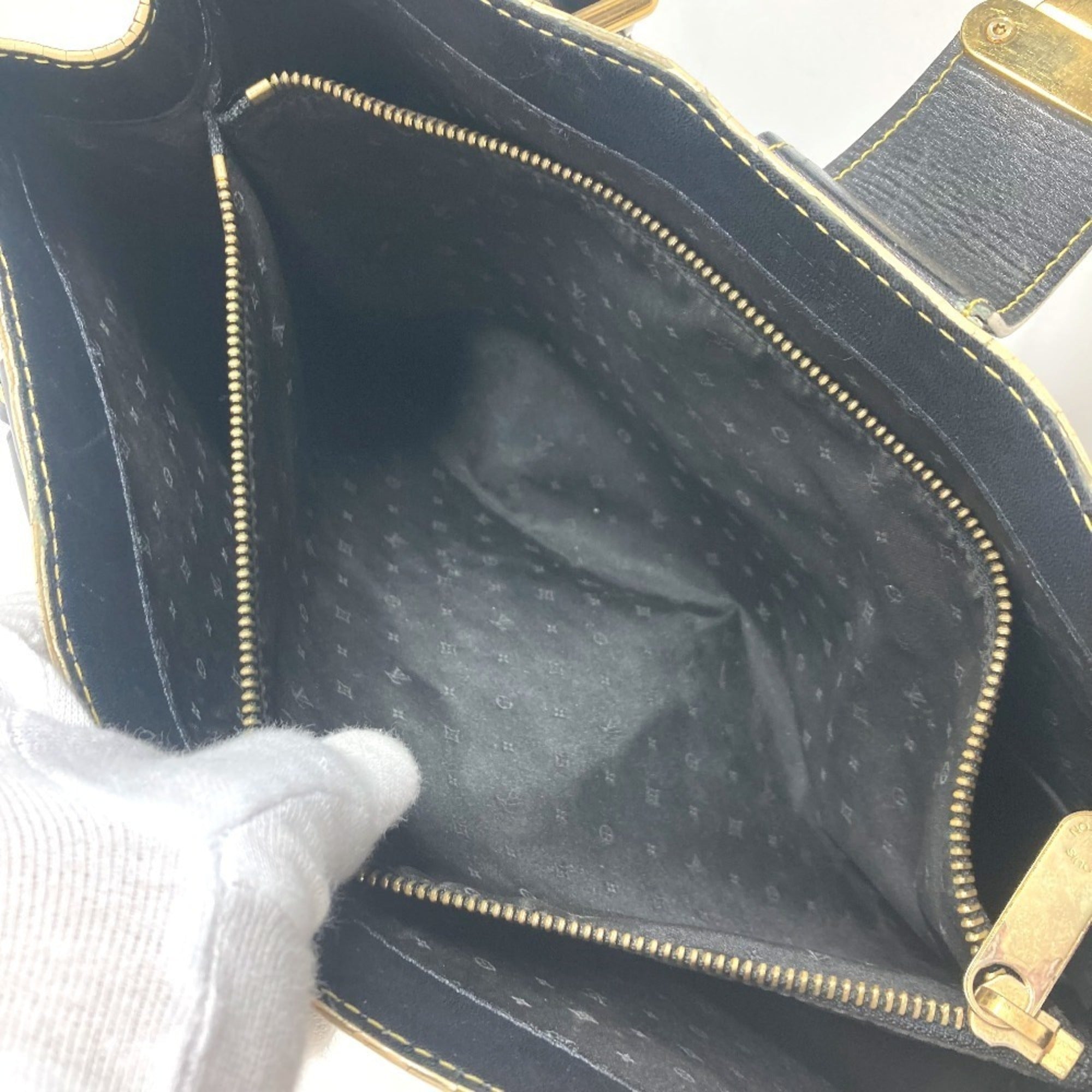 Louis Vuitton Suhali Black Suhali Leather Shoulder Bag Tote Bag (Pre-Owned)