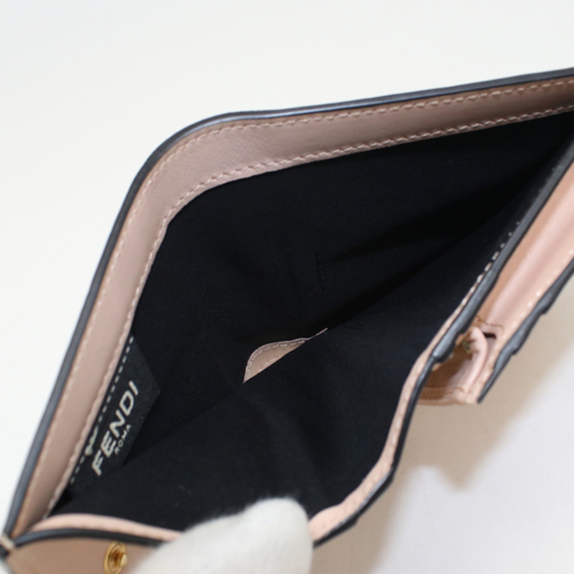 Fendi Pink Leather Wallet (Bi-Fold) (Pre-Owned)