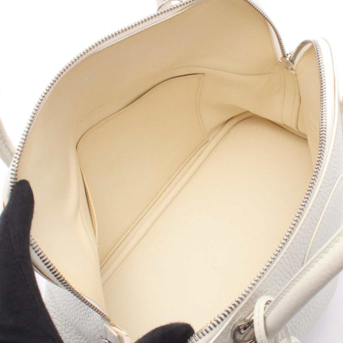 Hermes White Taurillon Clemence Leather Handbag (Pre-Owned)
