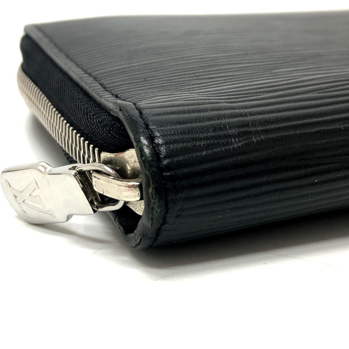 Louis Vuitton Epi Black Epi Leather Long Wallet (Bi-Fold) (Pre-Owned)