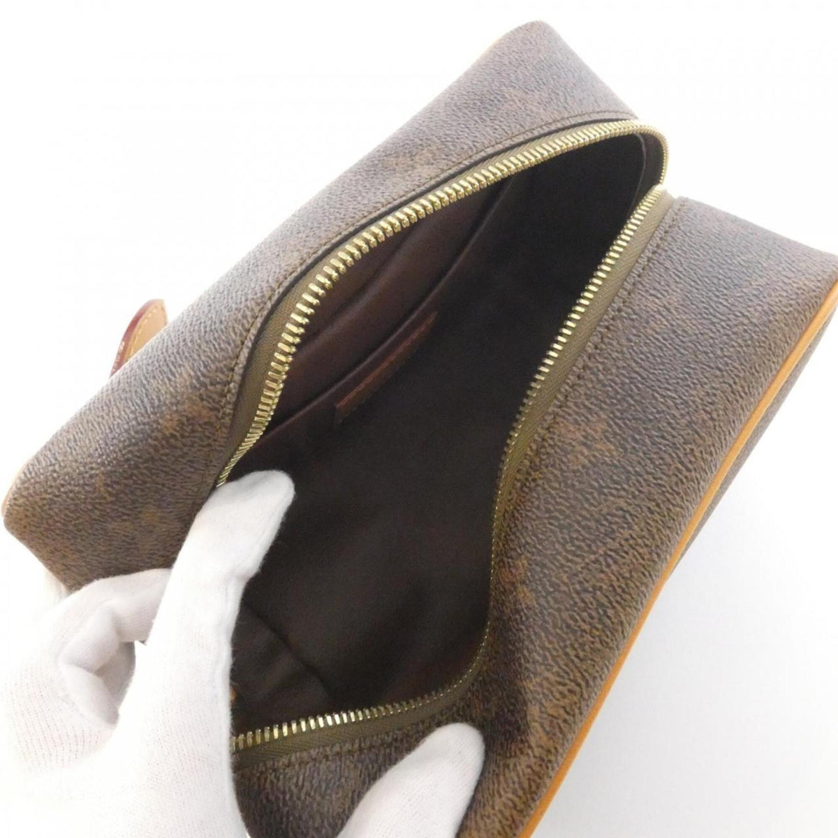 Louis Vuitton Marron Monogram Coated Canvas Handbag Pouch (Pre-Owned)