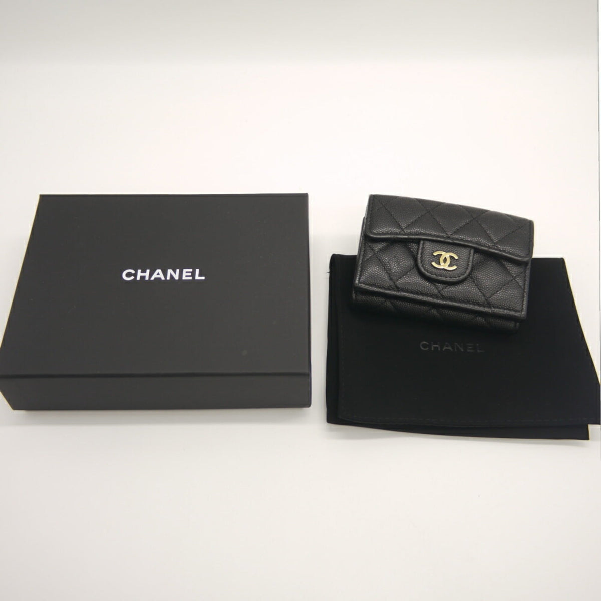 Chanel Black Grained Calfskin Wallet (Tri-Fold) (Pre-Owned)