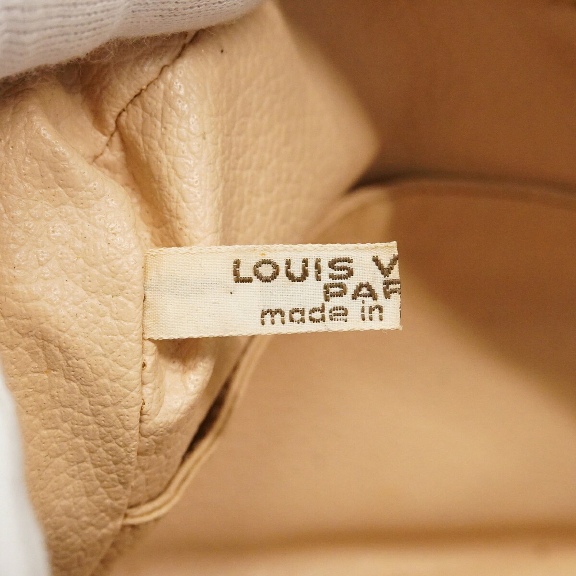 Louis Vuitton Brown Pouch (Pre-Owned)