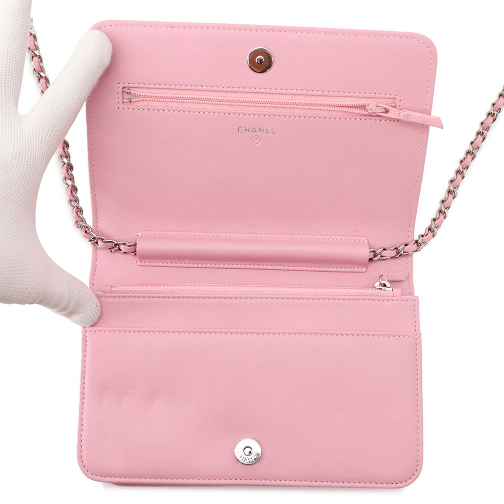 Chanel Pink Leather Rhinestone Chain/Shoulder Wallet (Pre-Owned)