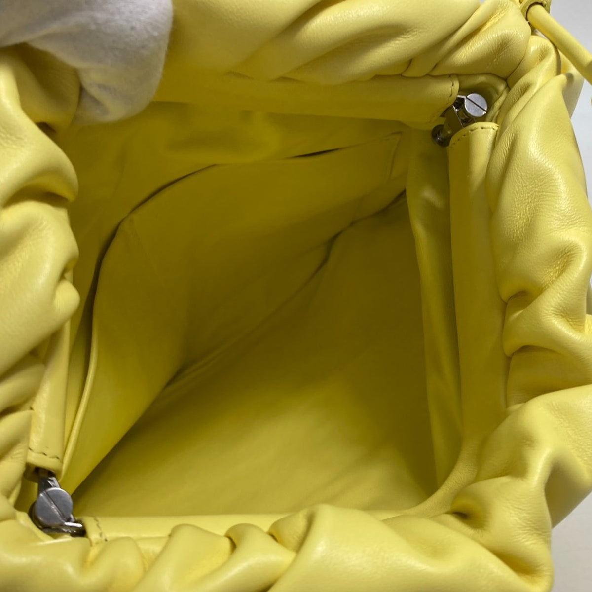 Bottega Veneta Yellow Leather Shoulder Bag (Pre-Owned)
