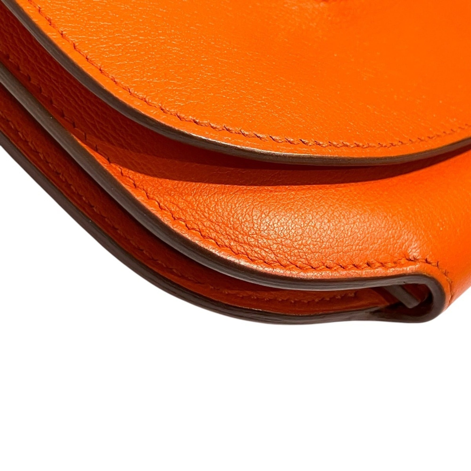 Hermes Orange Shoulder Bag (Pre-Owned)