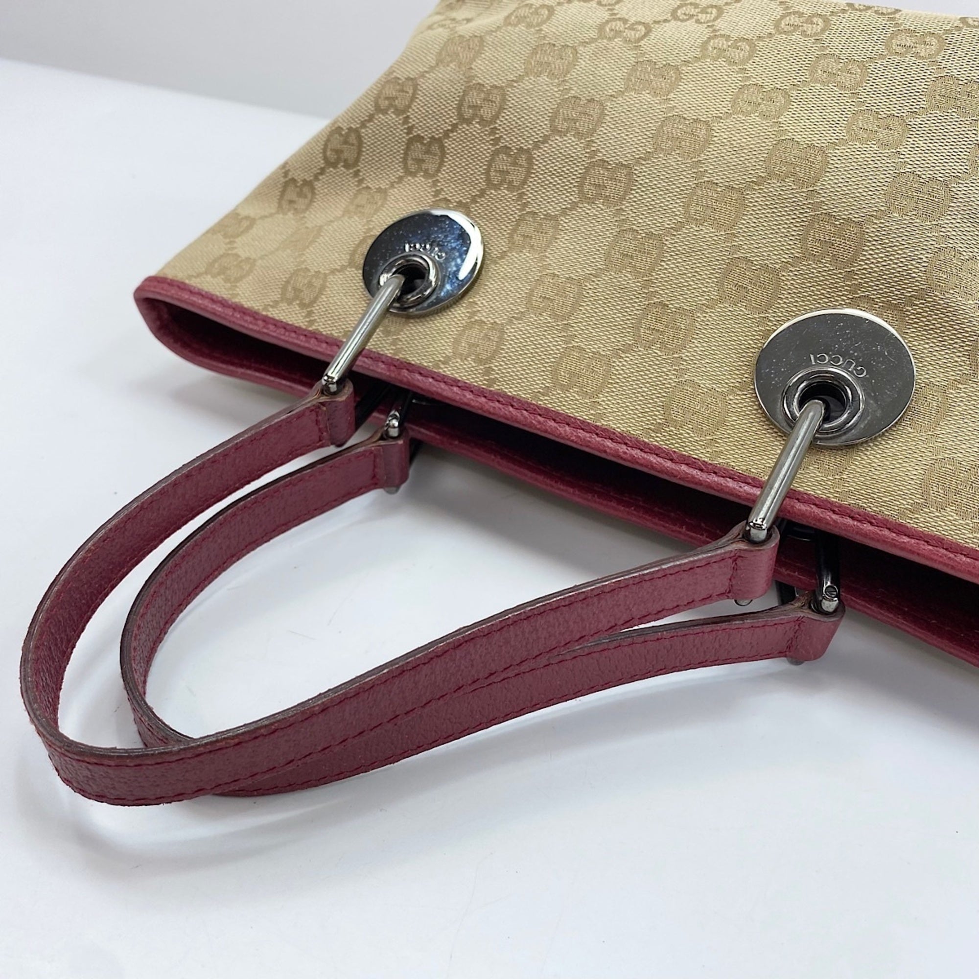 Gucci Beige Handbag (Pre-Owned)