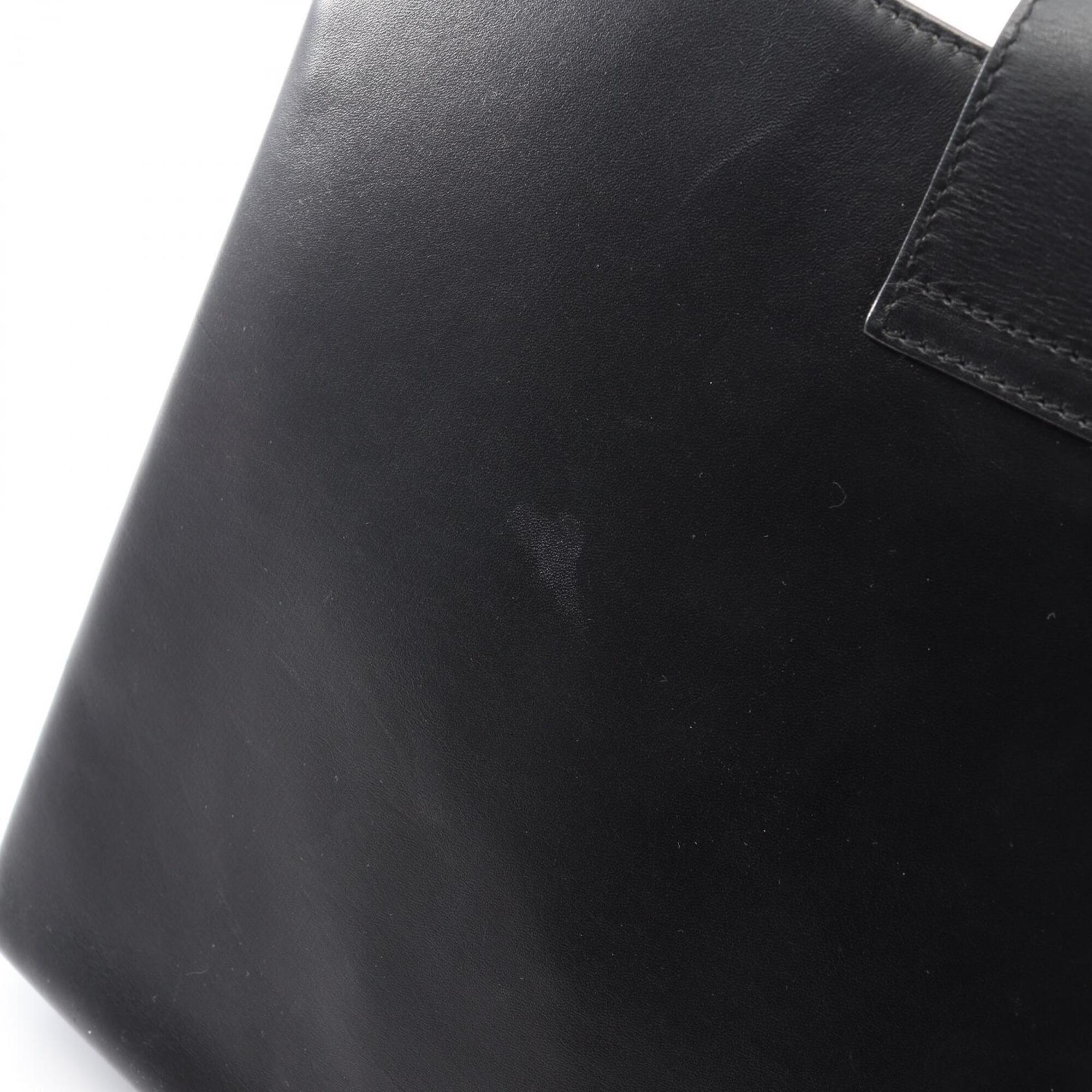 Salvatore Ferragamo Black Leather Handbag Shoulder Bag (Pre-Owned)