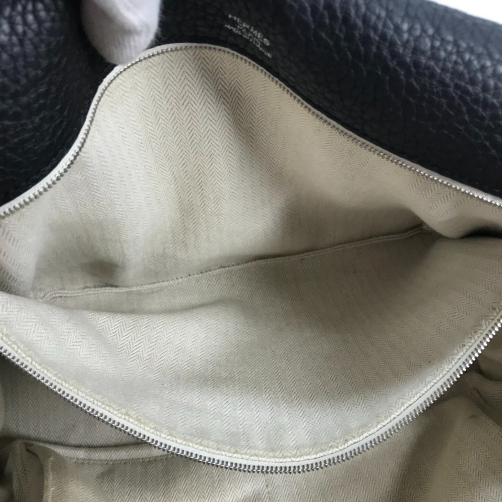 Hermes Black Taurillon Clemence Leather Messenger Bag Shoulder Bag (Pre-Owned)