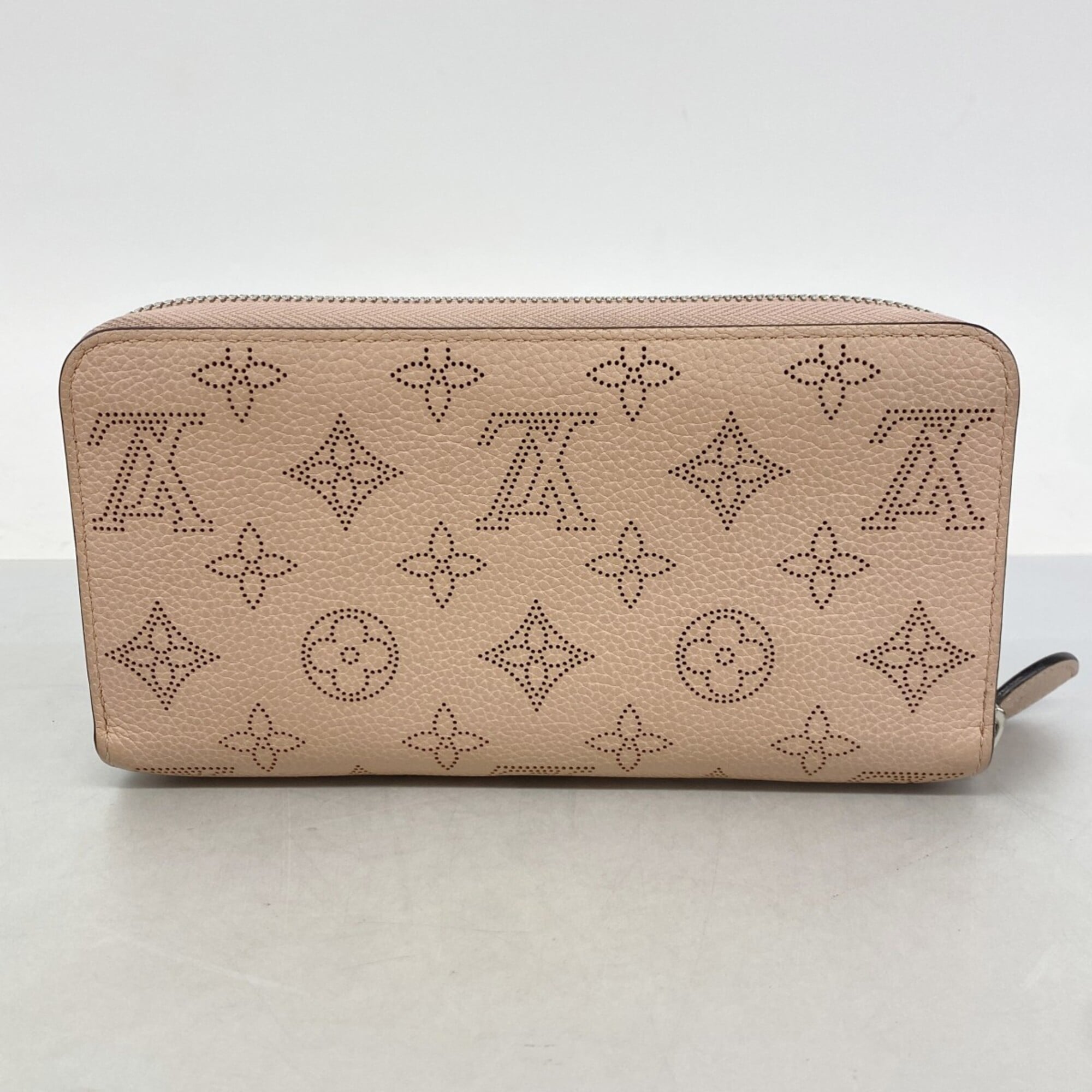 Louis Vuitton Magnolia Long Wallet (Bi-Fold) (Pre-Owned)
