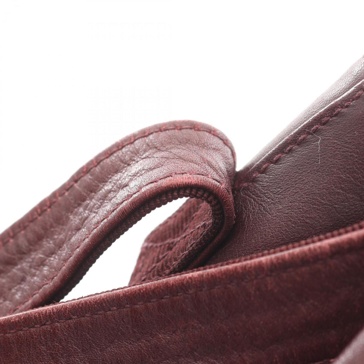 Salvatore Ferragamo Bordeaux Leather Shoulder Bag (Pre-Owned)