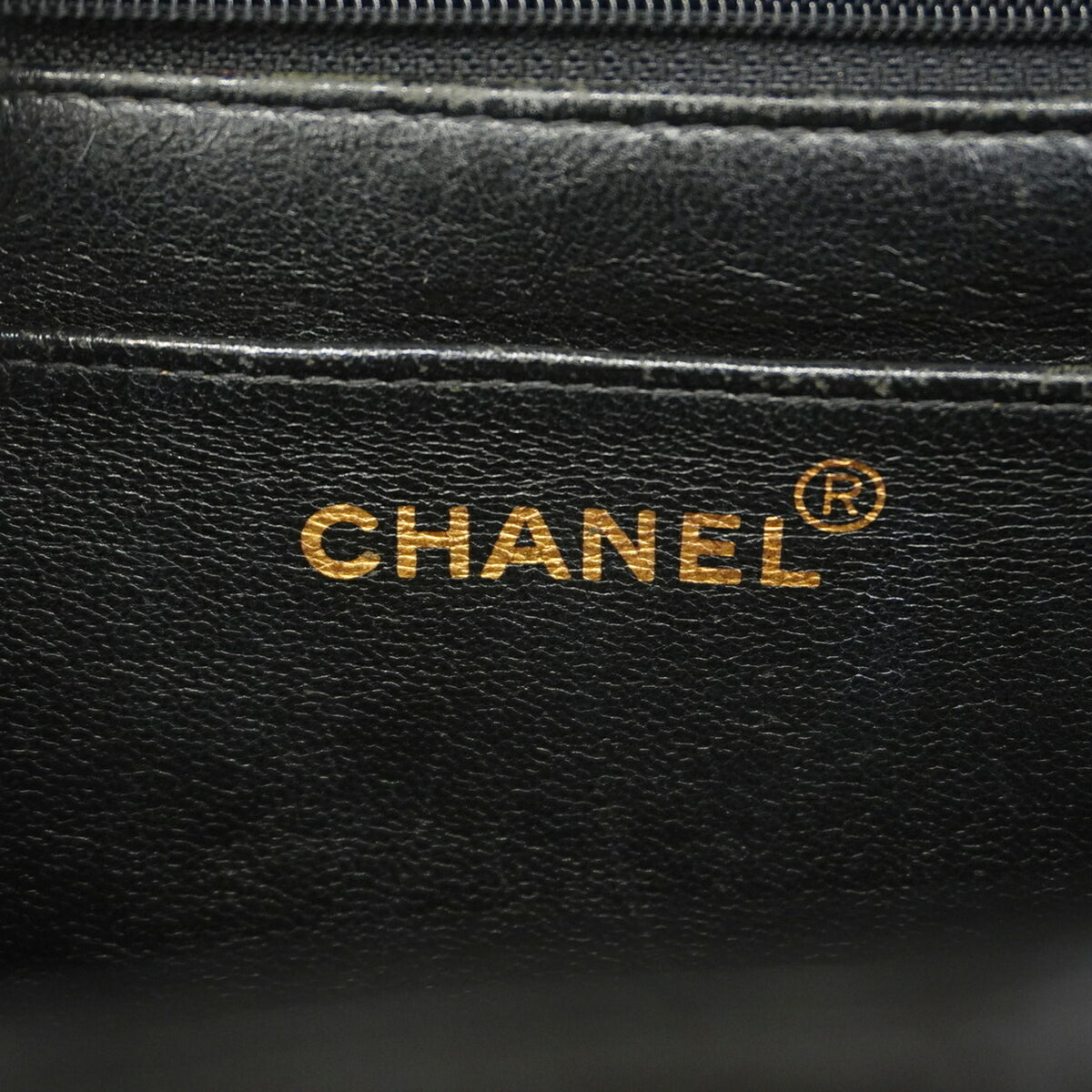 Chanel Black Patent Leather Shoulder Bag (Pre-Owned)
