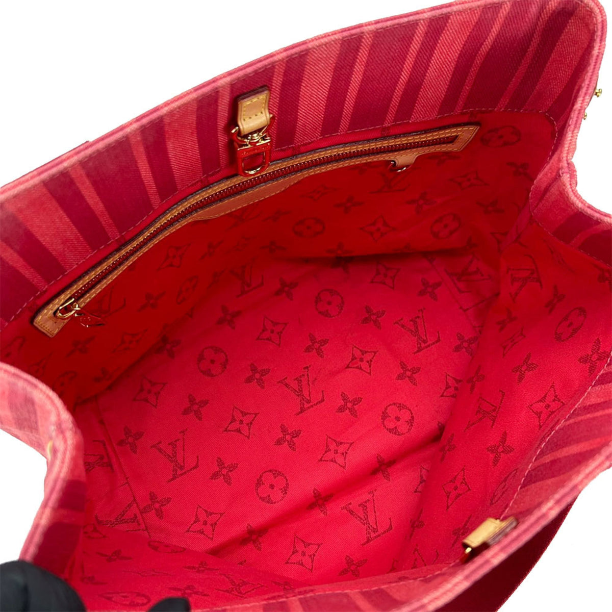 Louis Vuitton Red Color Canvas Tote Bag (Pre-Owned)
