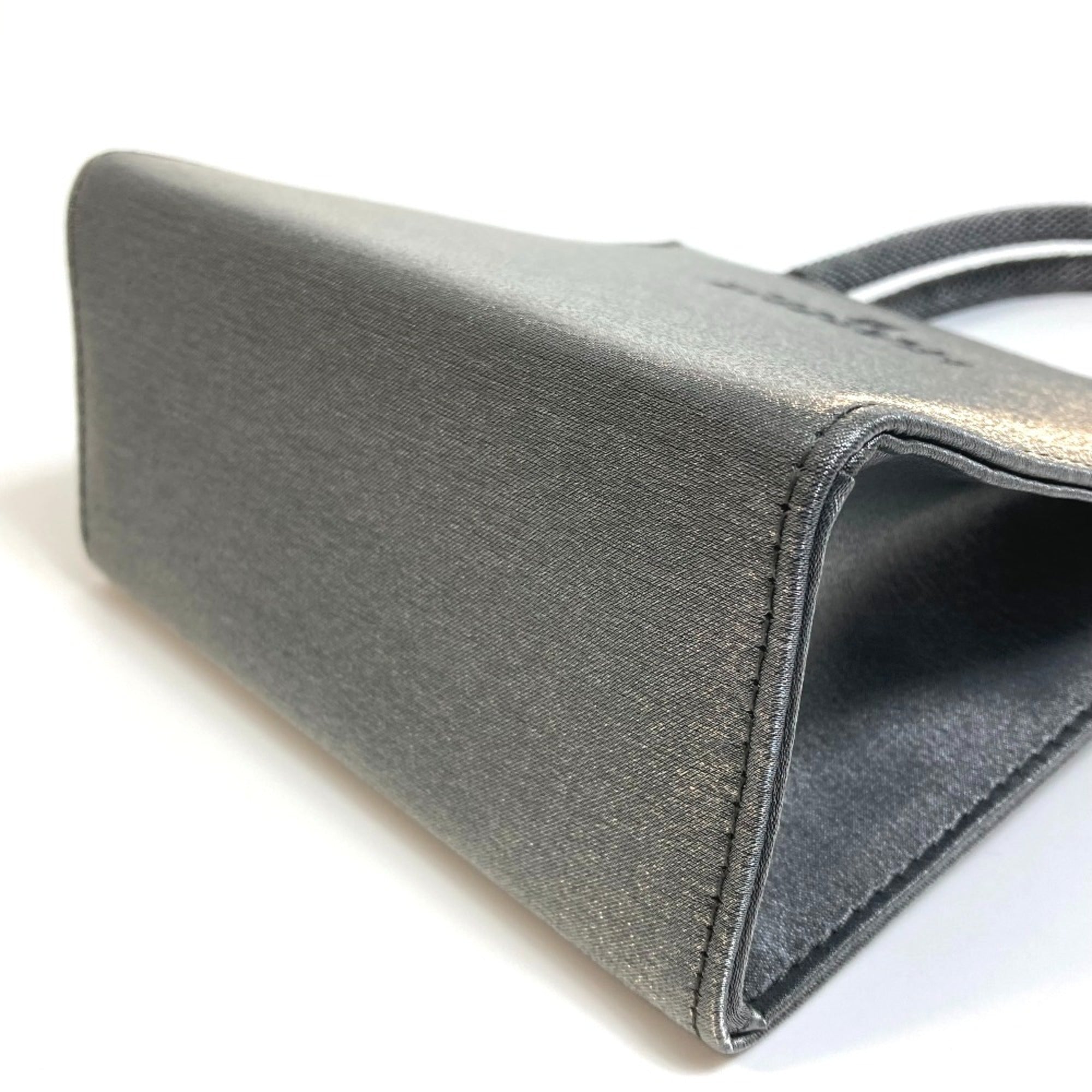 Givenchy Gray Cloth Handbag (Pre-Owned)