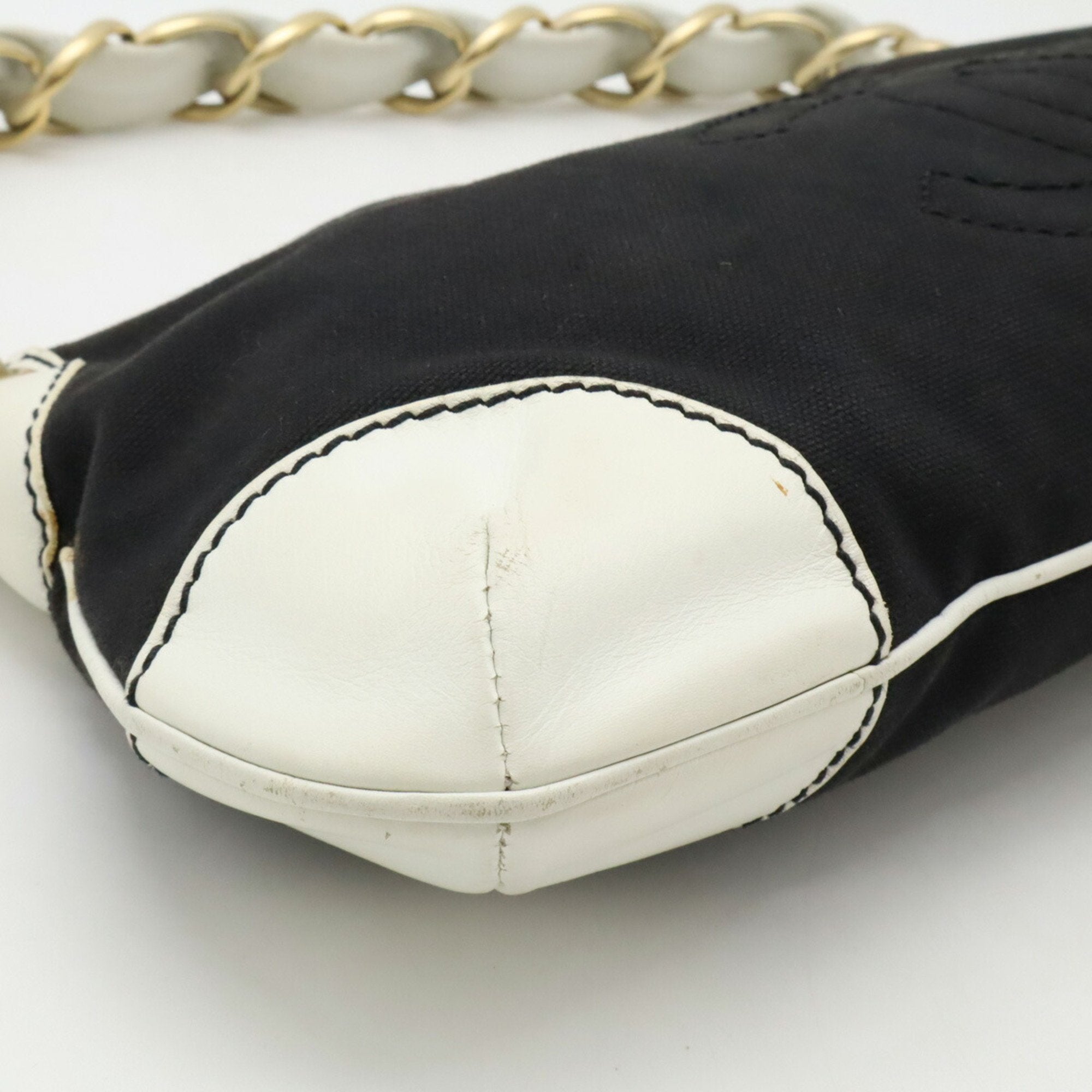 Chanel Black White Canvas Leather Shoulder Bag (Pre-Owned)