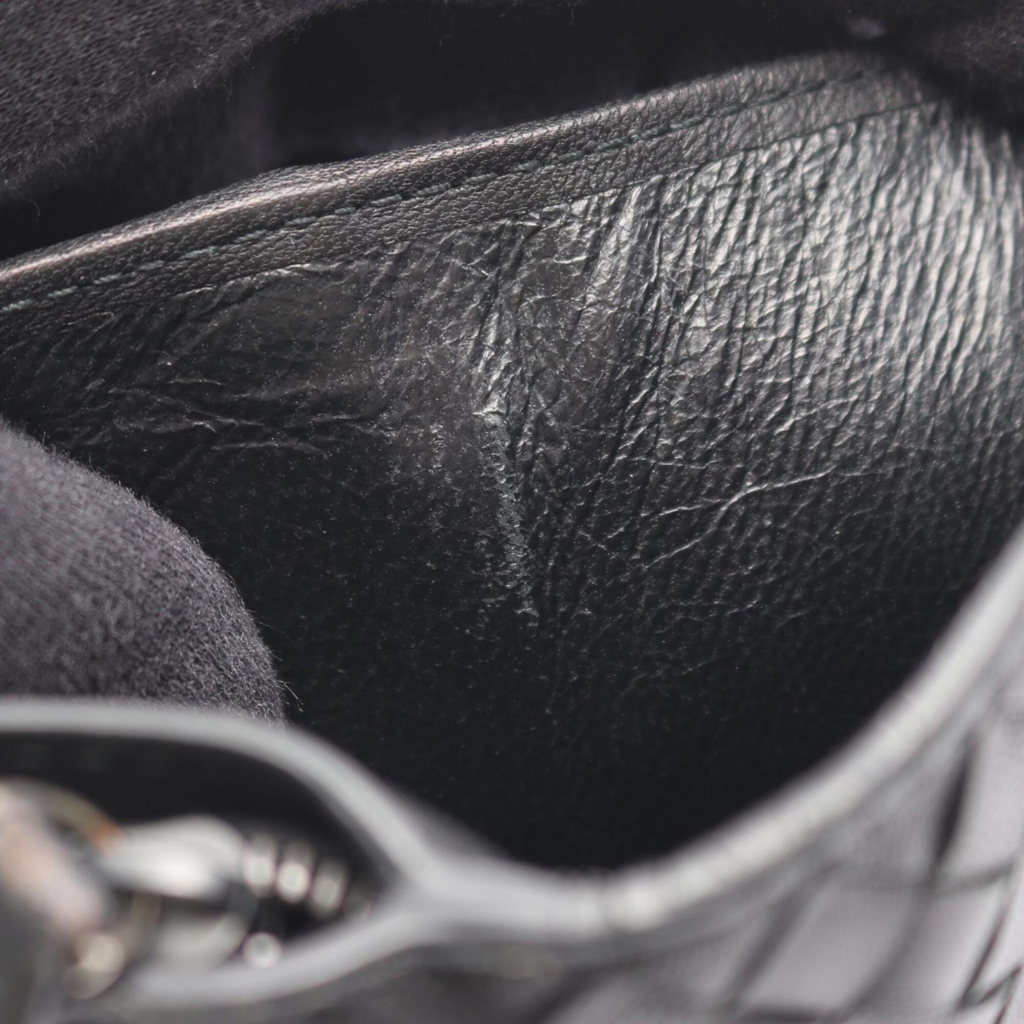 Bottega Veneta Black Intrecciato Wallet (Bi-Fold) (Pre-Owned)