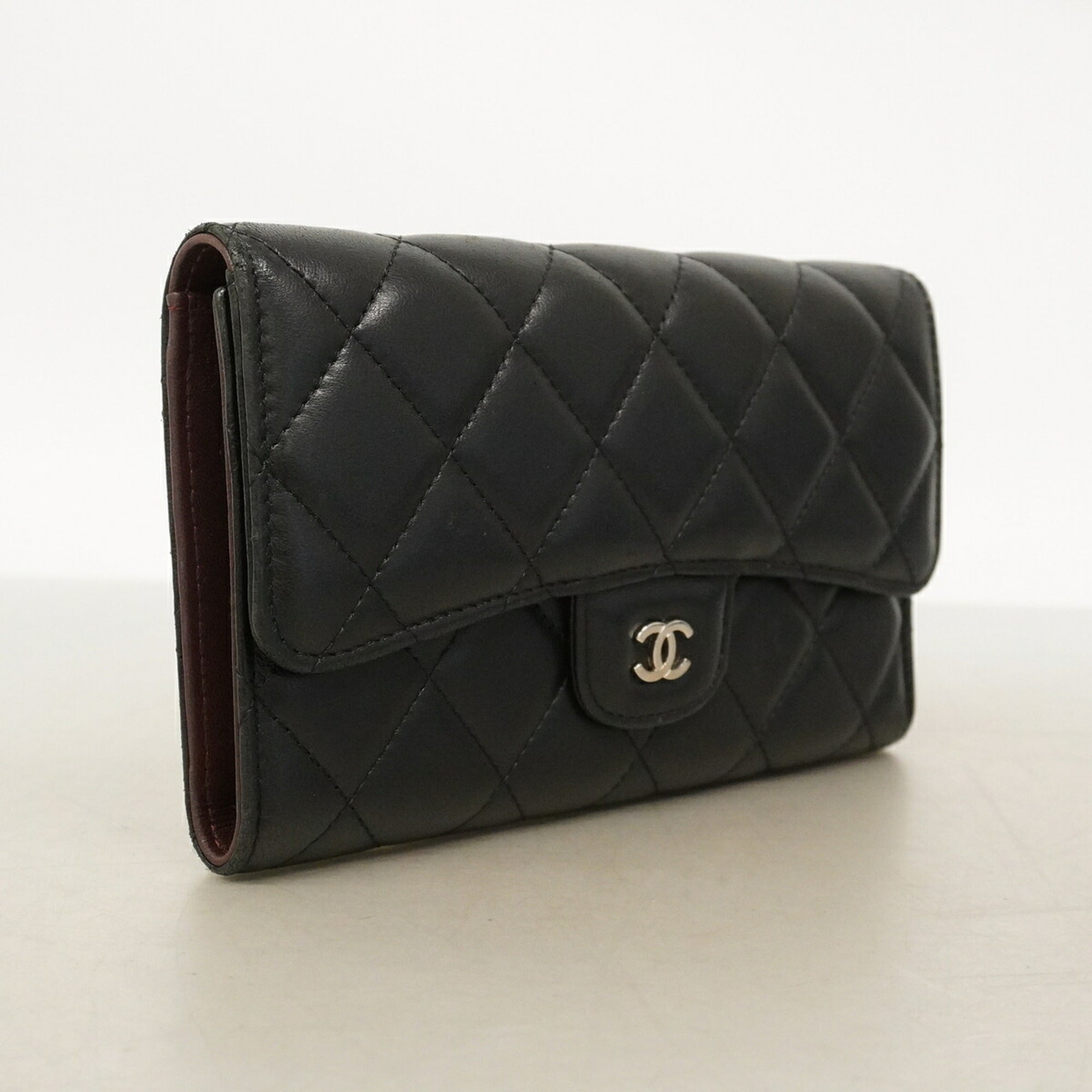 Chanel Black Leather Long Wallet (Tri-Fold) (Pre-Owned)