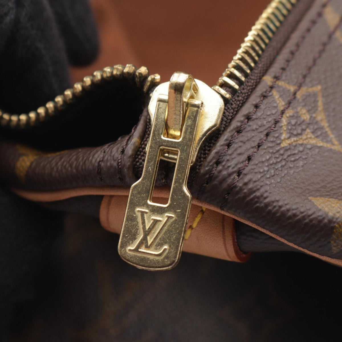 Louis Vuitton Brown Coated Canvas Leather Boston Bag Handbag (Pre-Owned)