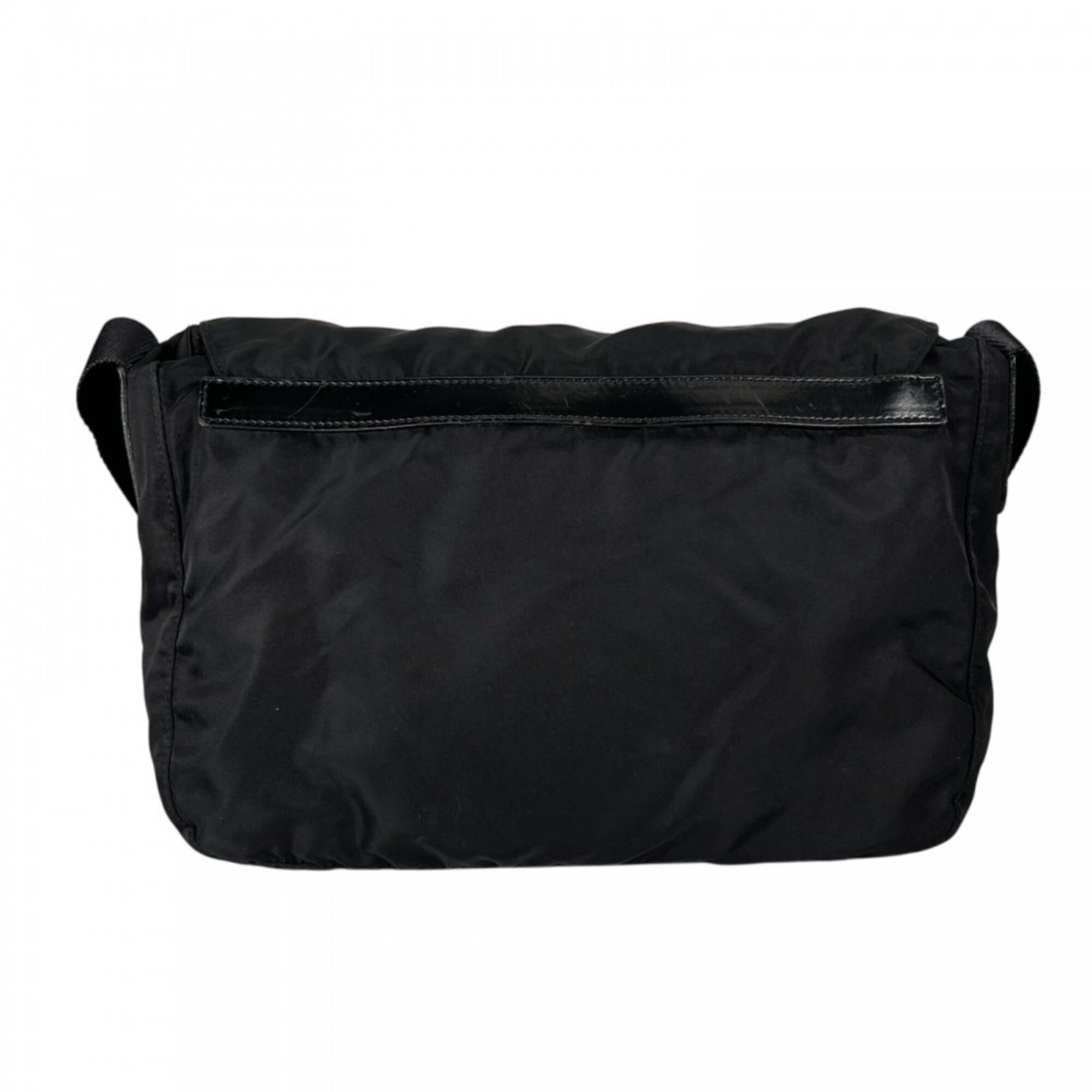 Prada Black Nylon Shoulder Bag (Pre-Owned)