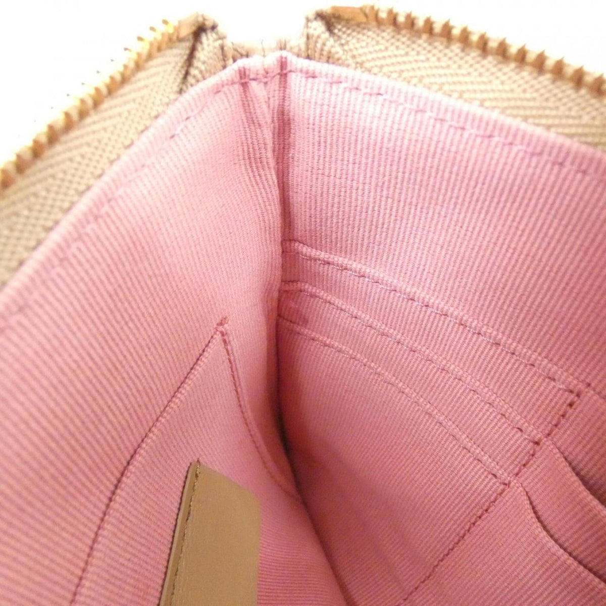 Chanel Beige Grained Calfskin Handbag Pouch (Pre-Owned)