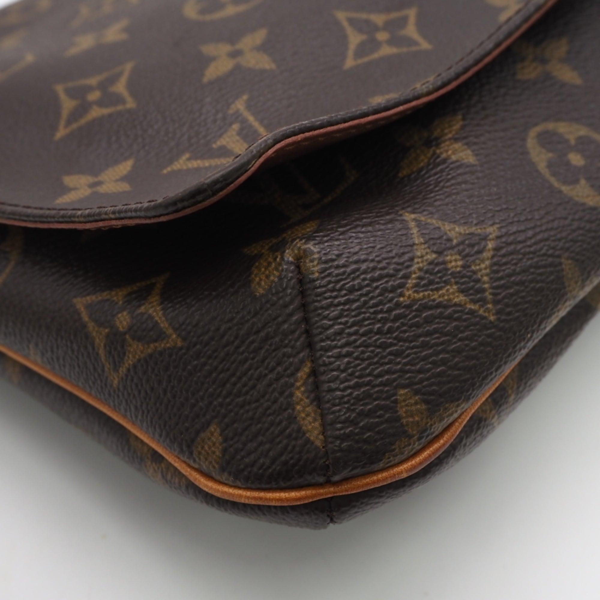 Louis Vuitton Monogram Beige Brown Coated Canvas Leather Shoulder Bag (Pre-Owned)