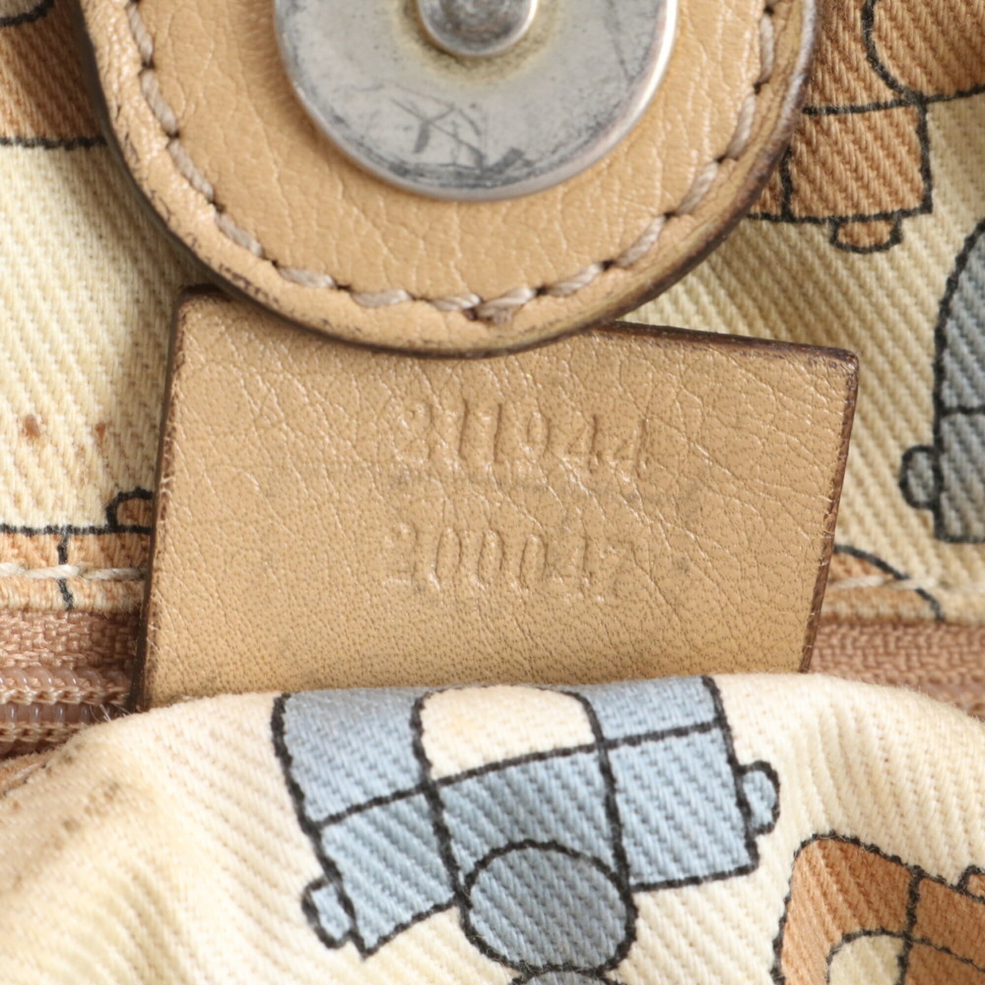 Gucci Sukey Beige Leather Handbag Tote Bag (Pre-Owned)