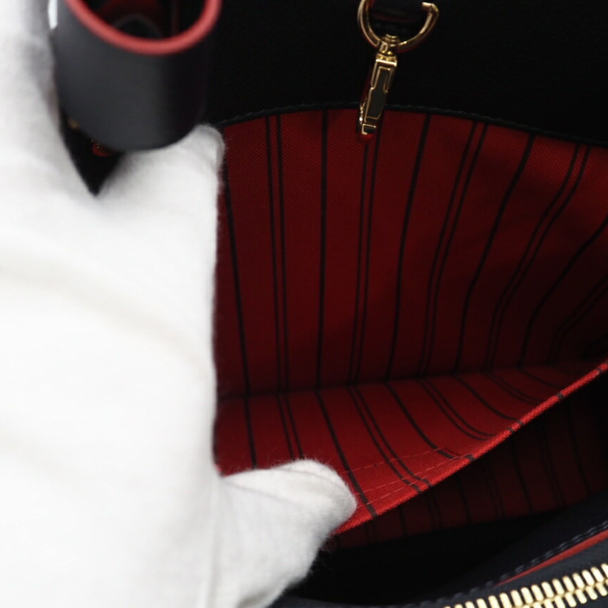 Louis Vuitton Navy Red Color Leather Shoulder Bag (Pre-Owned)