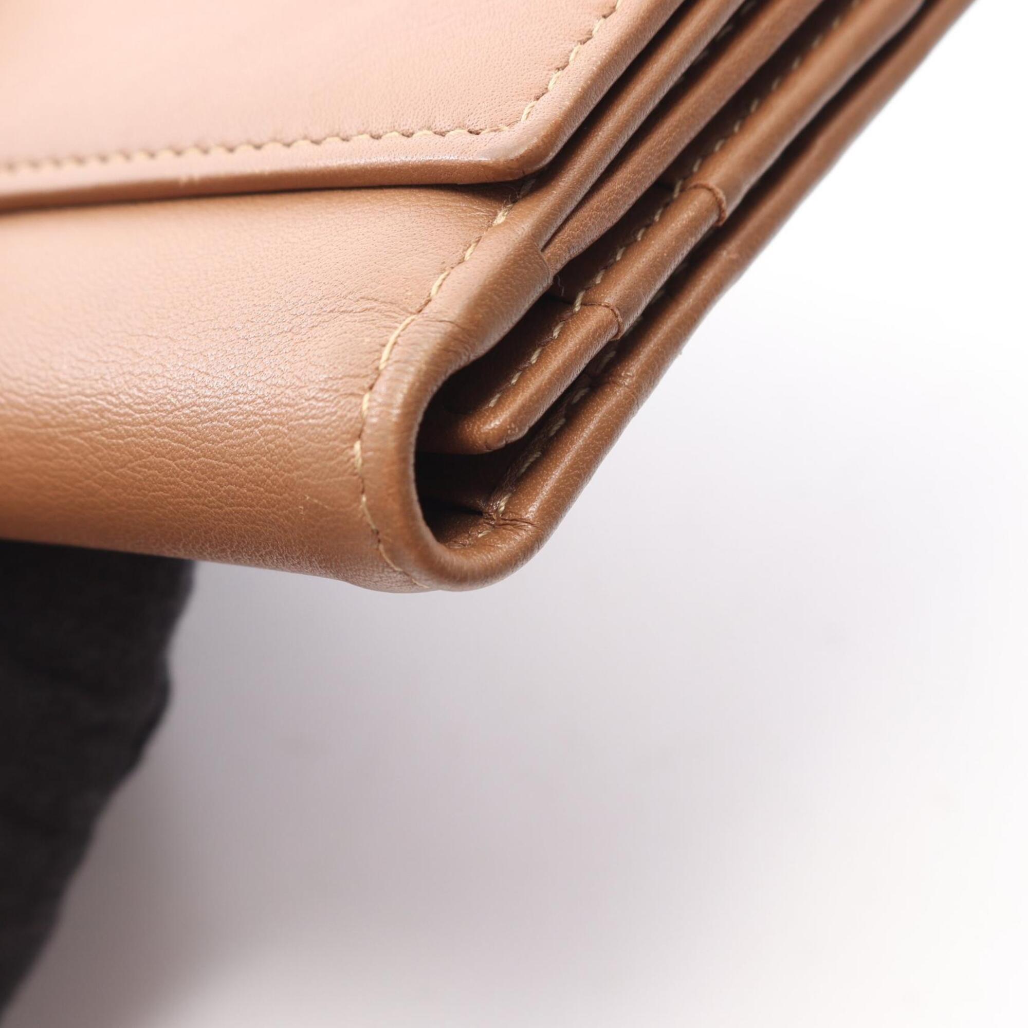 Bvlgari Brown Leather Long Wallet (Bi-Fold) (Pre-Owned)