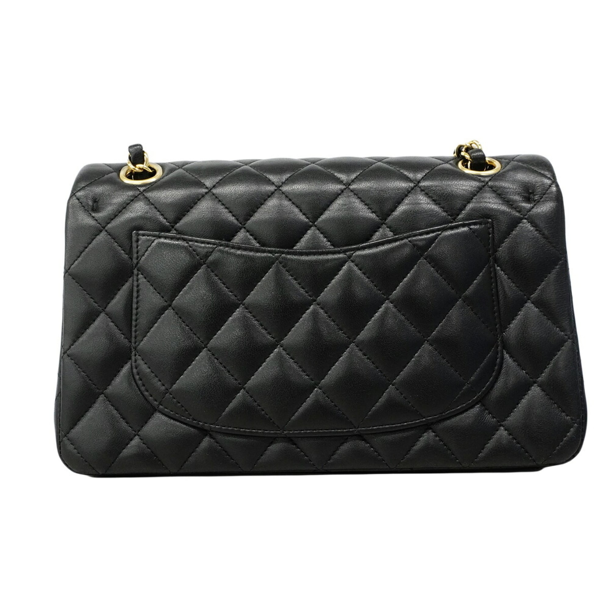 Chanel Black Leather Shoulder Bag (Pre-Owned)