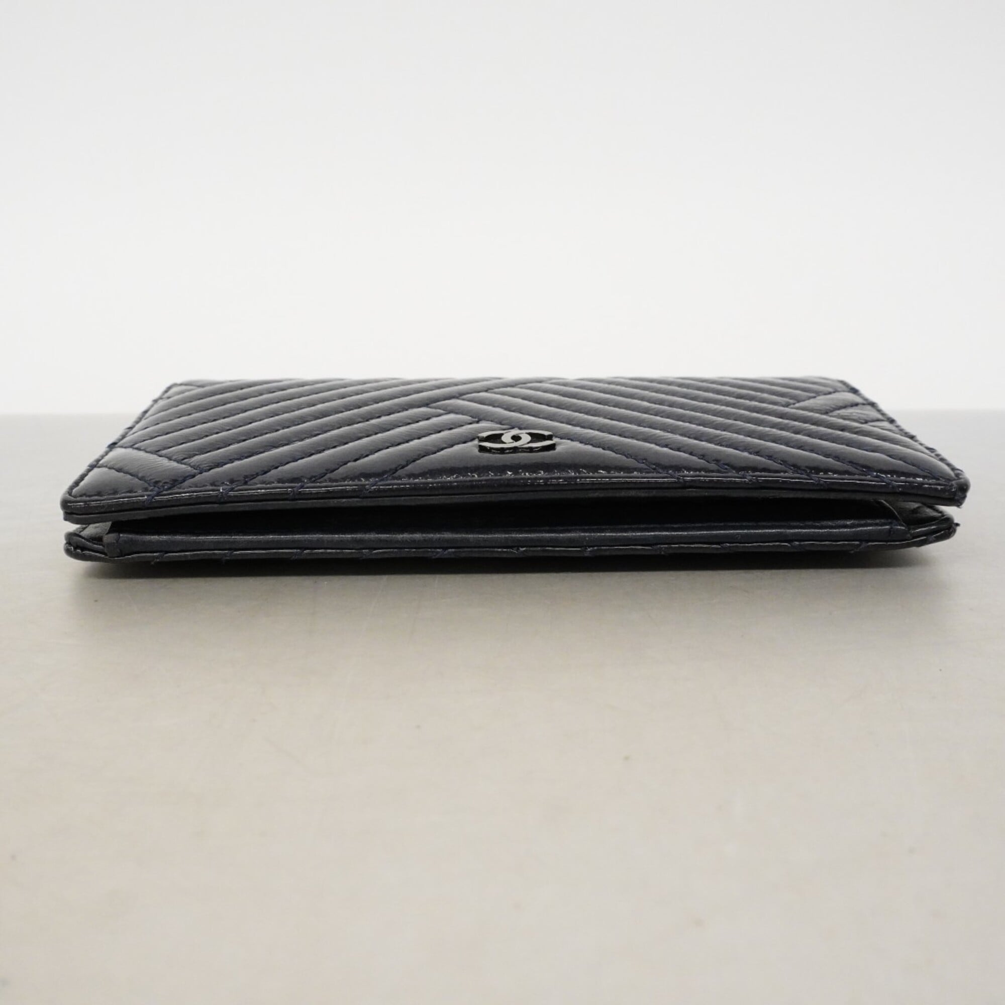 Chanel Navy Patent Leather Long Wallet (Bi-Fold) (Pre-Owned)