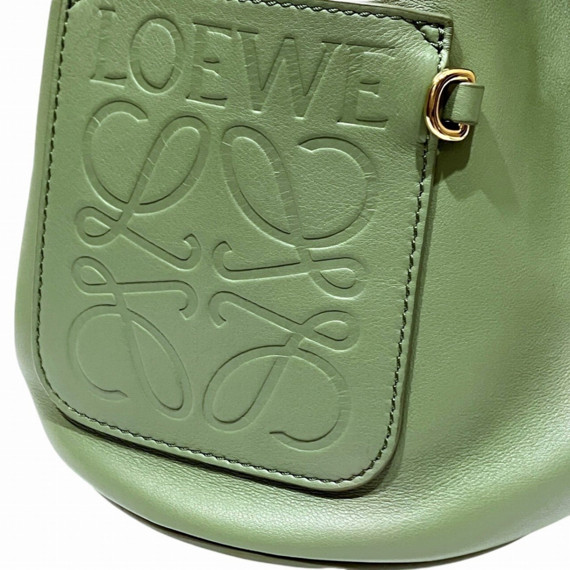 Loewe Dark Green Green Leather Shoulder Bag (Pre-Owned)