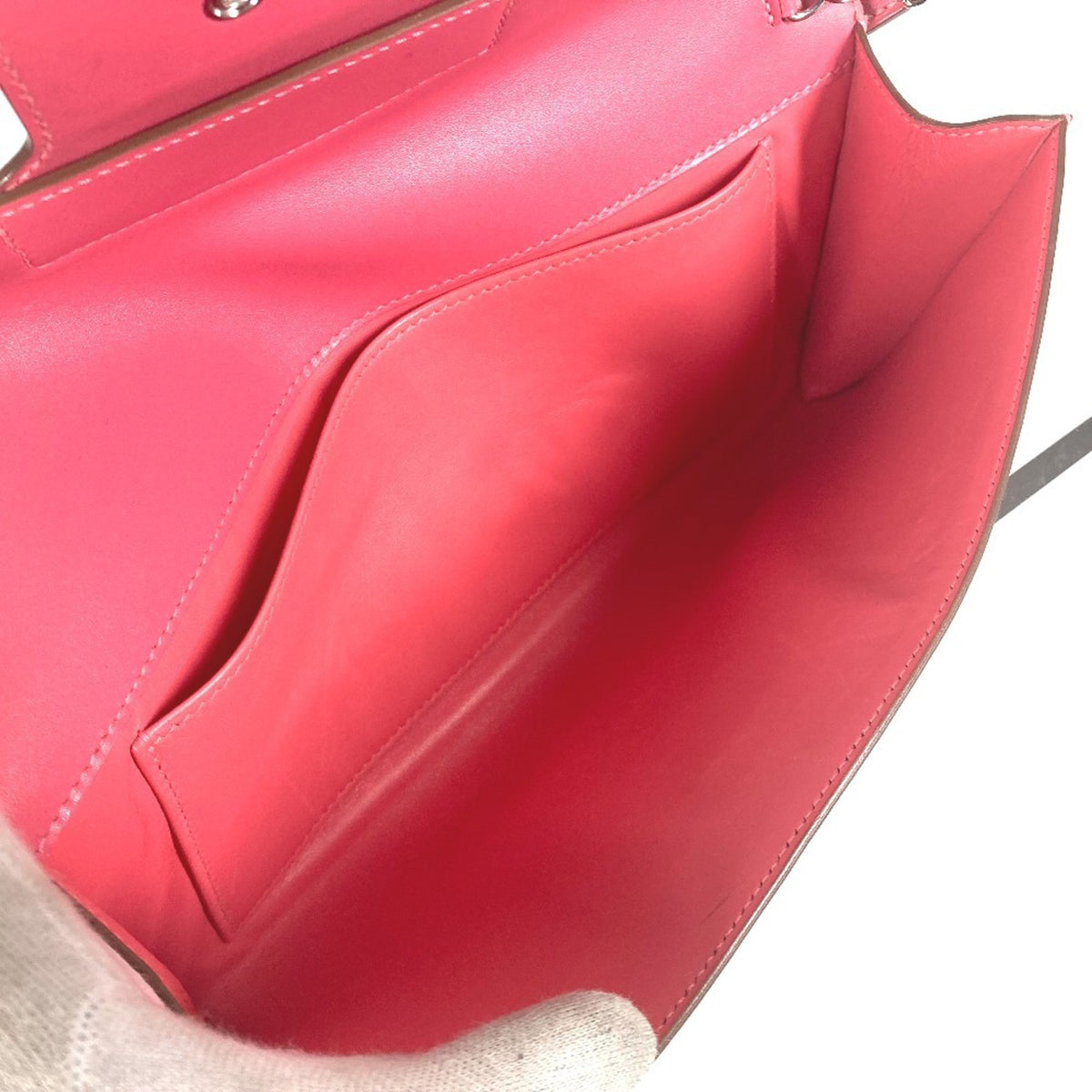 Hermes Pink Tadelakt Leather Clutch Bag (Pre-Owned)