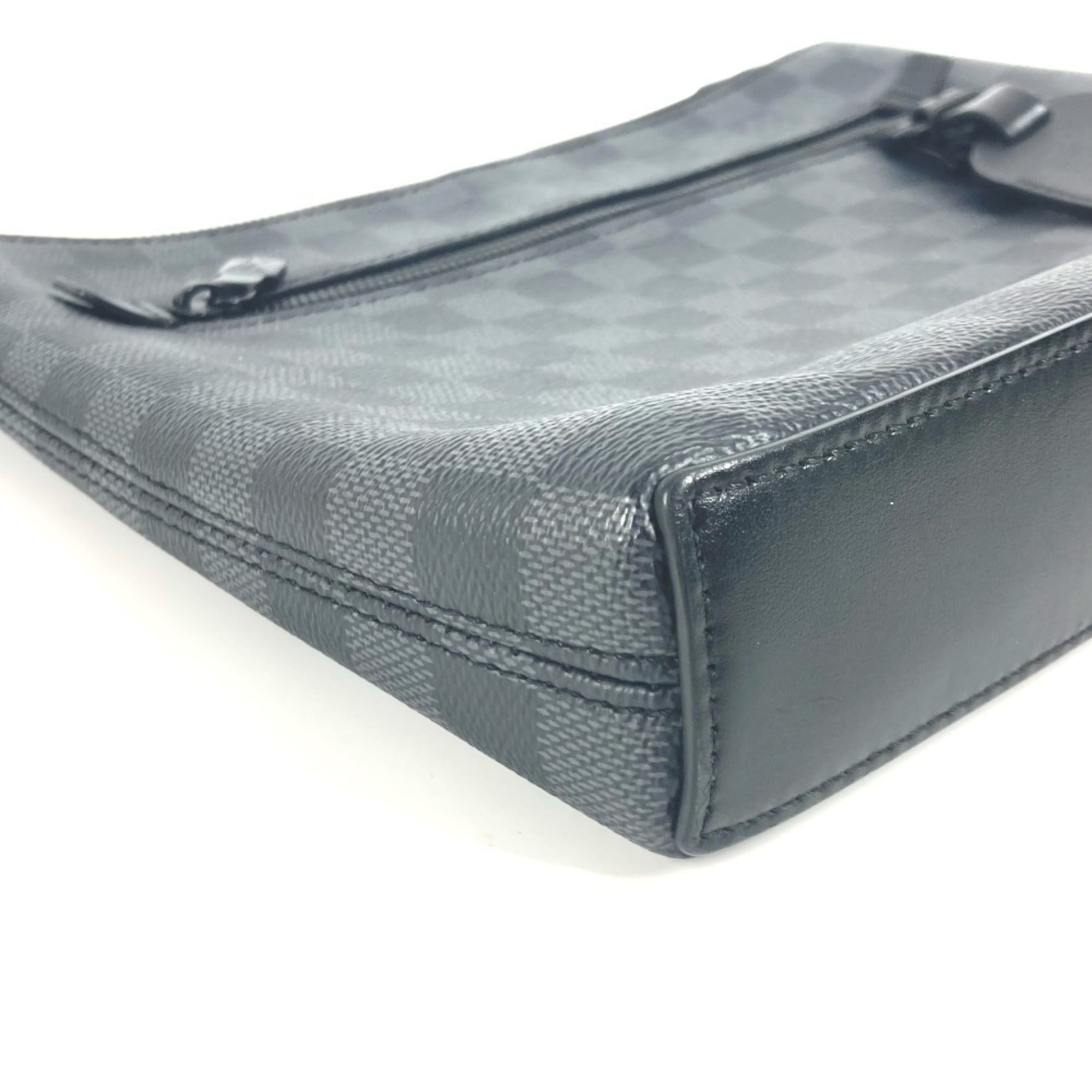 Louis Vuitton Black Damier Graphite Clutch Bag Pouch (Pre-Owned)