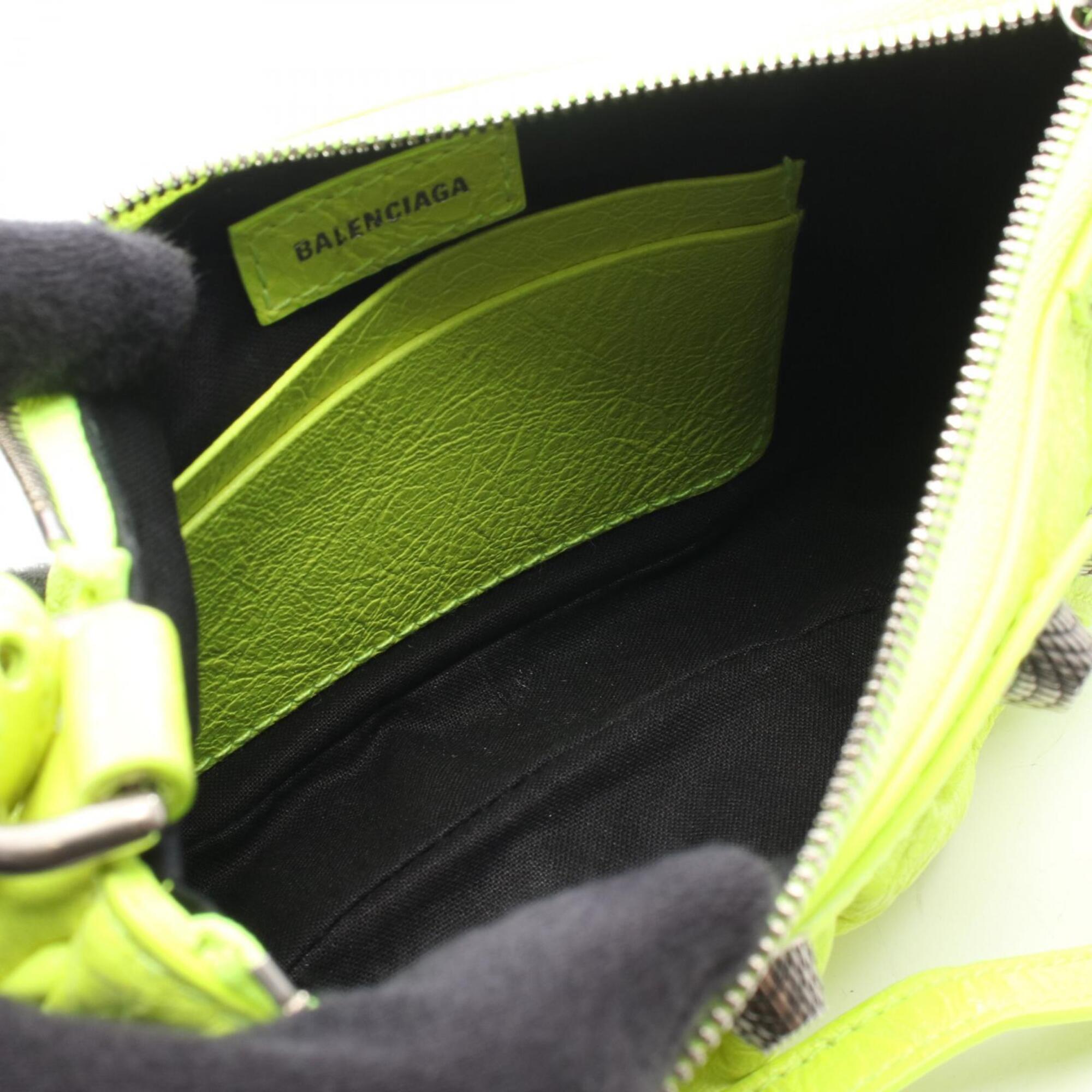 Balenciaga Yellow Leather Handbag (Pre-Owned)