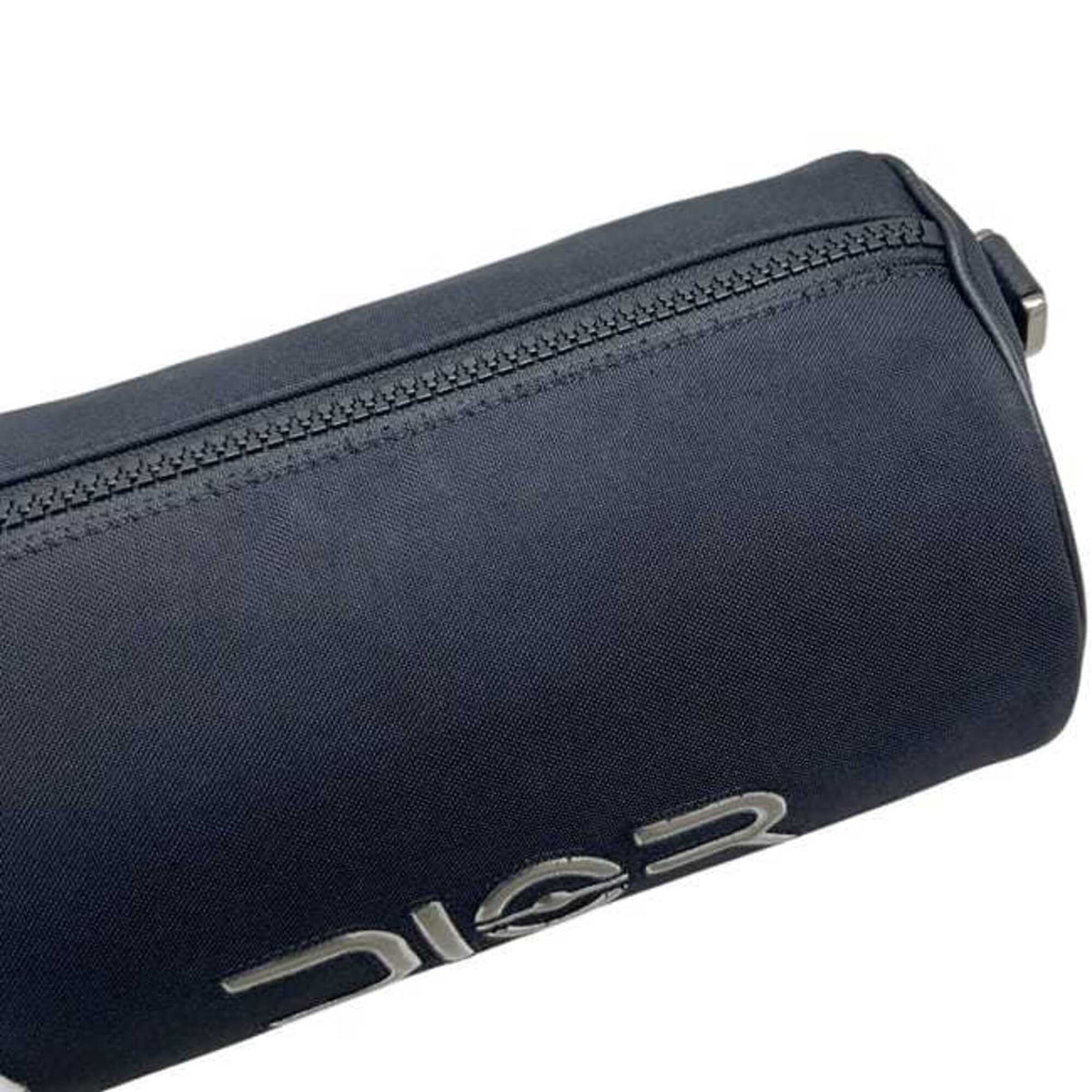 Christian Dior Black Nylon Shoulder Bag (Pre-Owned)