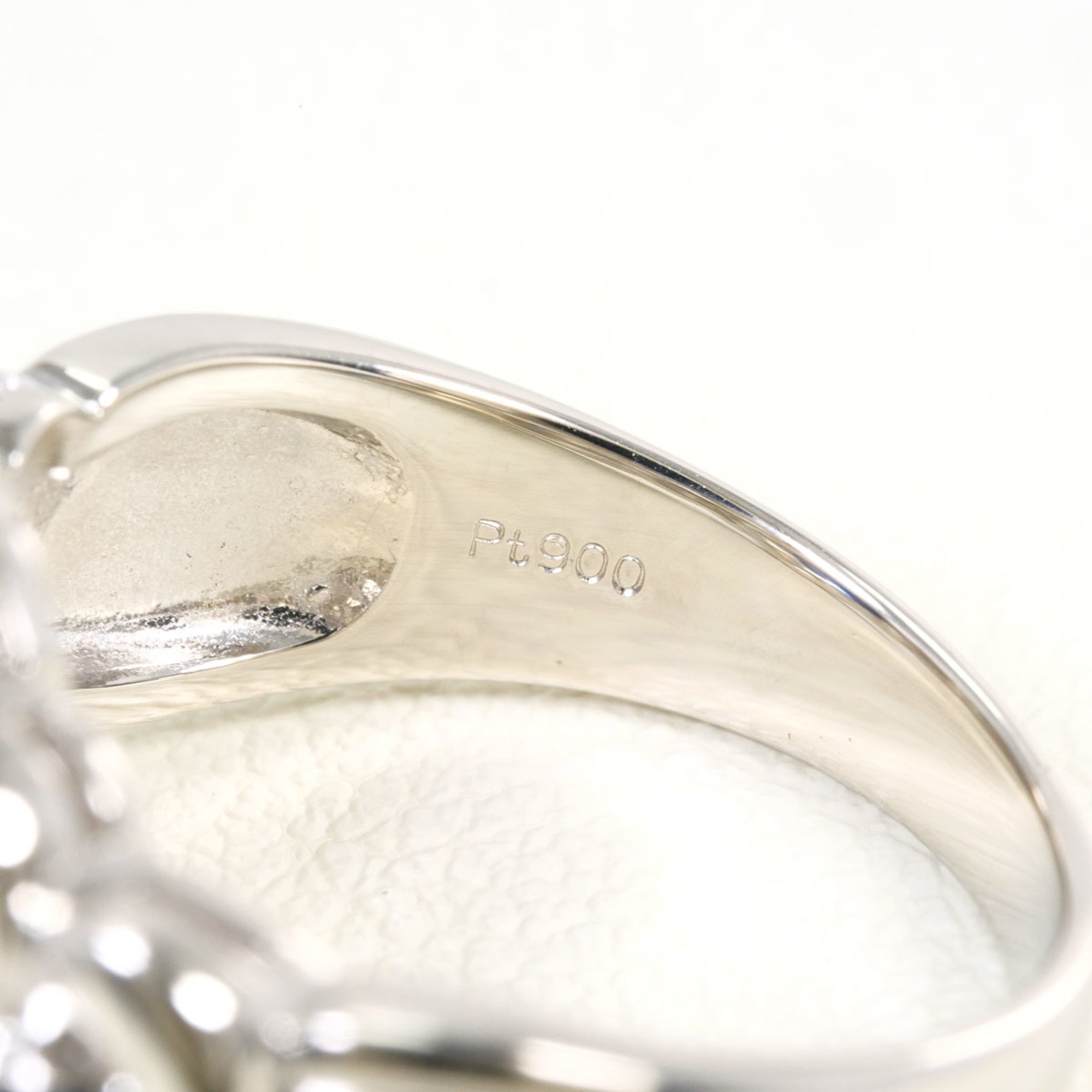 Unbranded Platinum Platinum 900 Band Ring (Pre-Owned)