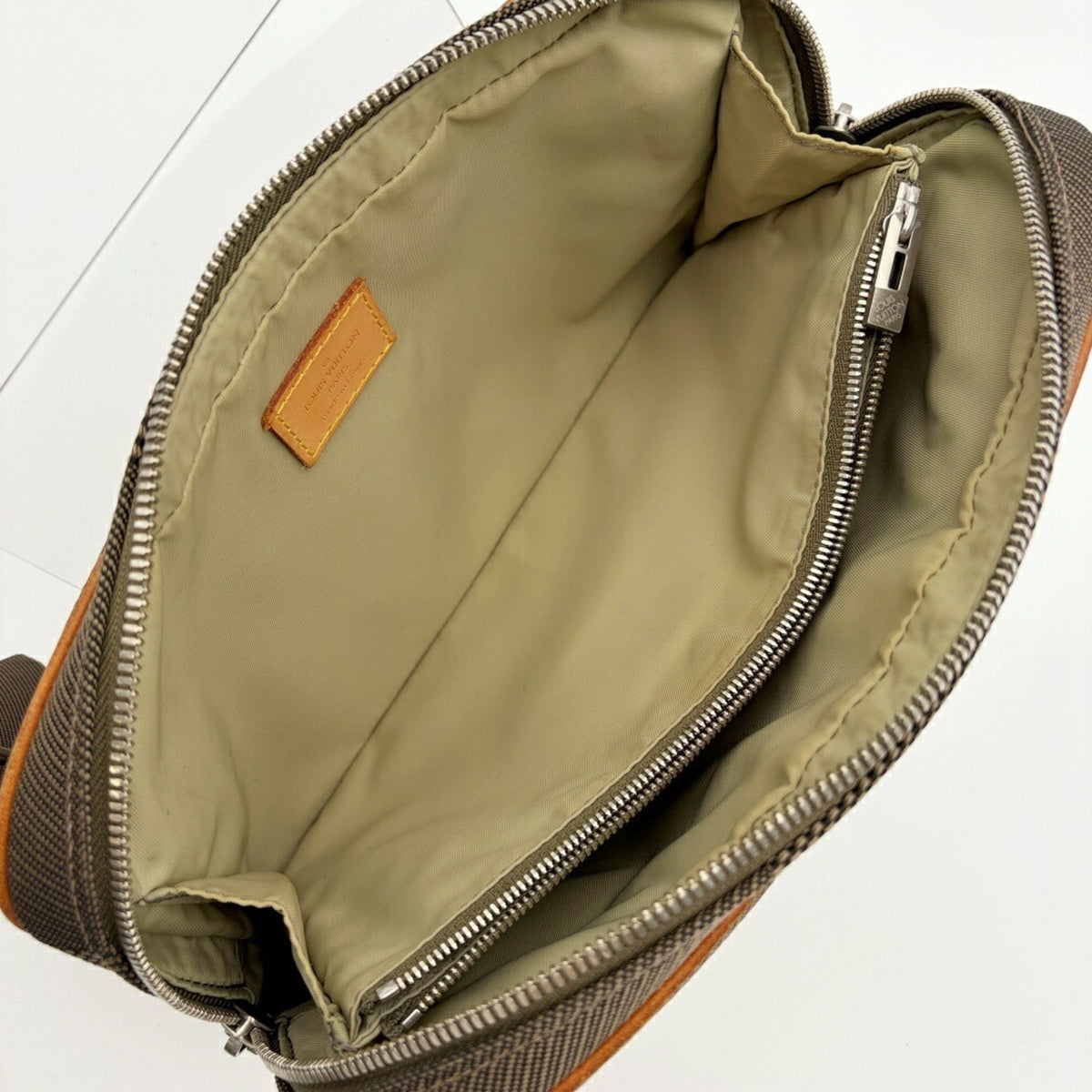 Louis Vuitton Damier Geant Earth Damier Geant Fanny Pack (Pre-Owned)