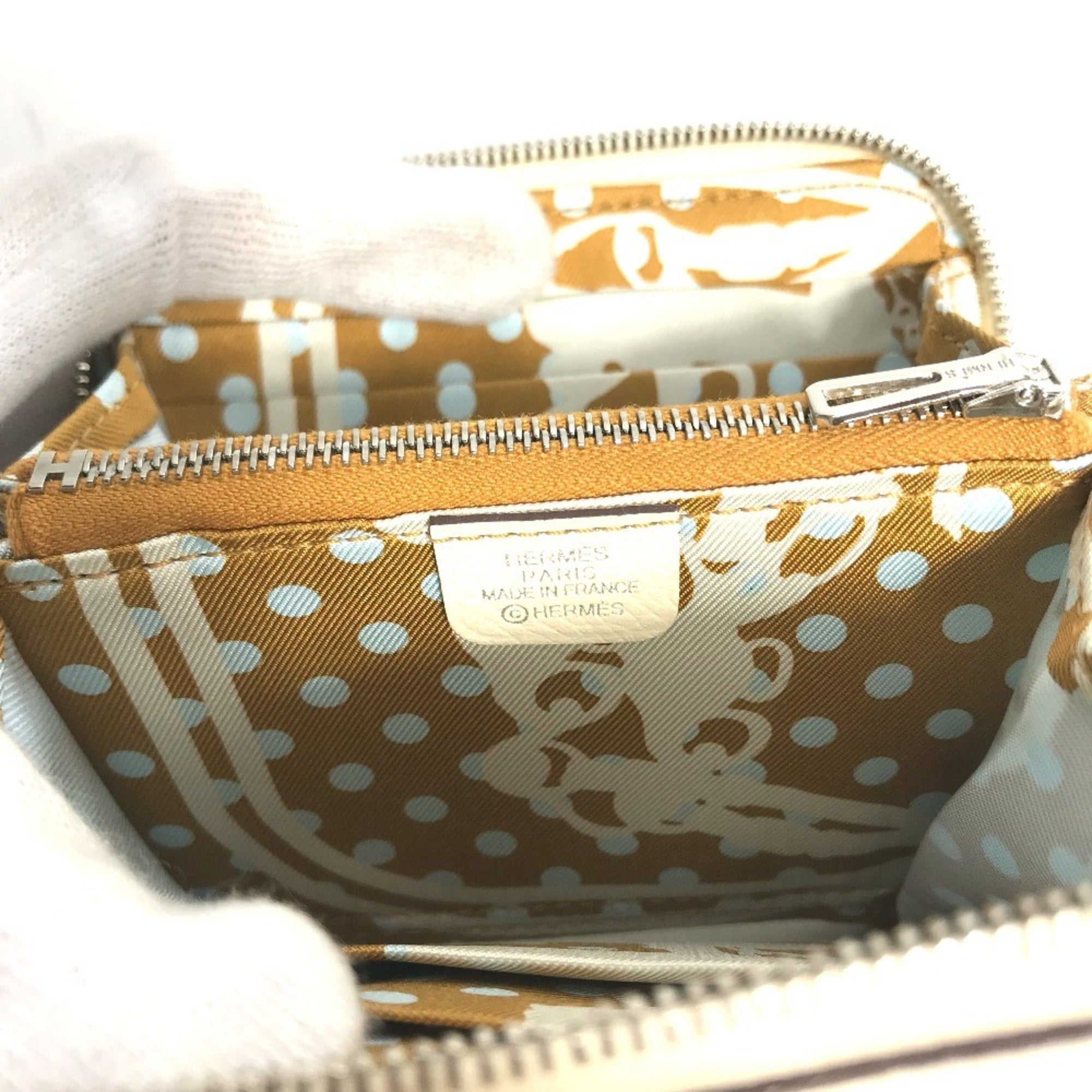 Hermes Silk'in White Epsom Leather Coin Purse/Coin Case (Pre-Owned)