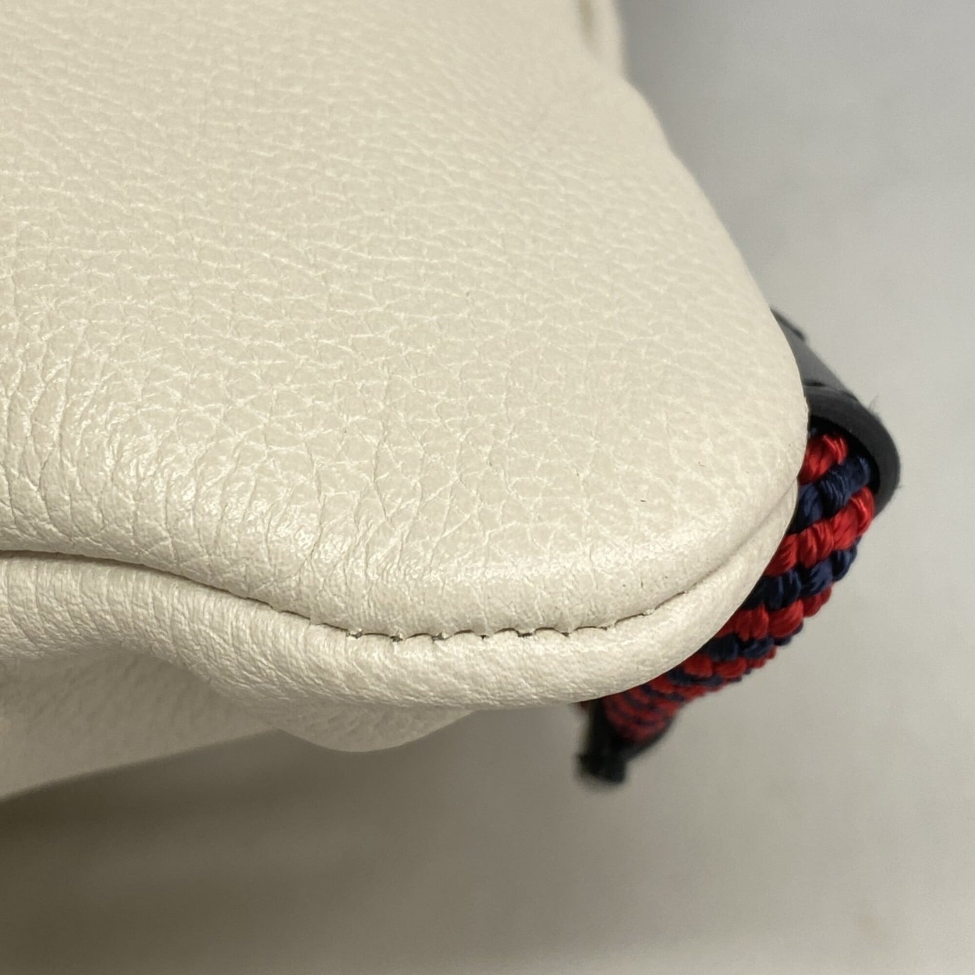 Gucci Ivory Leather Backpack (Pre-Owned)