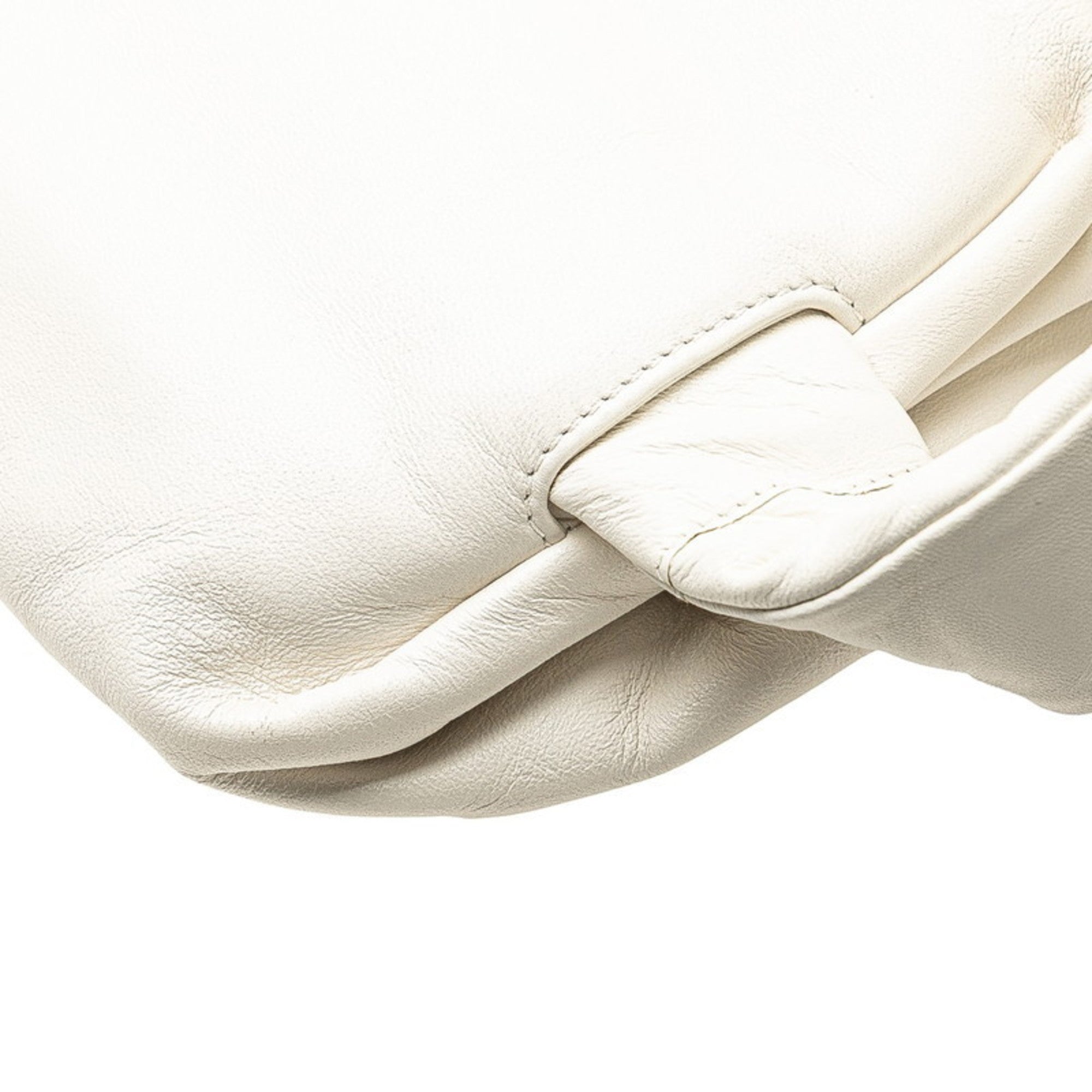 Bottega Veneta White Leather Pouch Sling Bag (Pre-Owned)