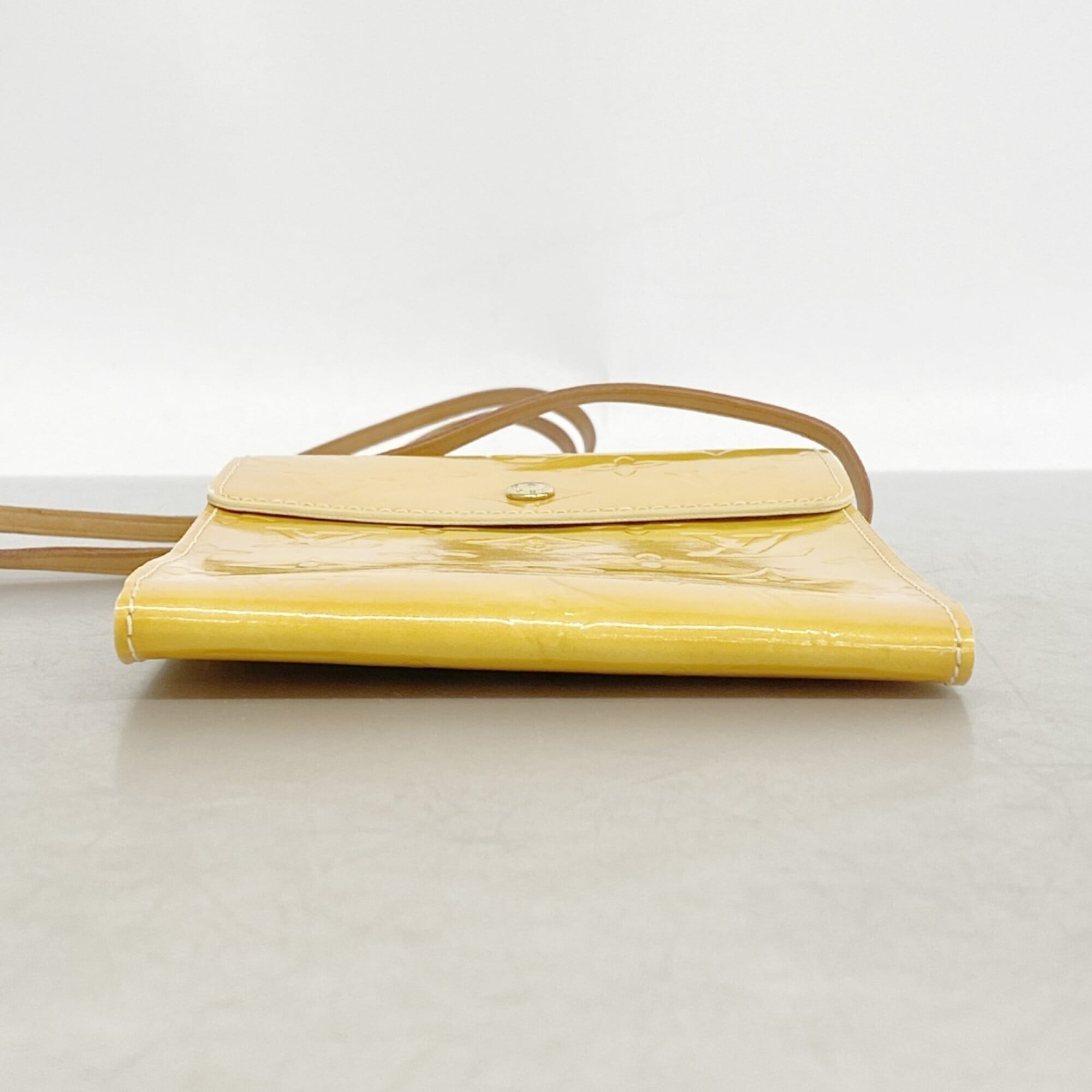 Louis Vuitton Lime Yellow Shoulder Bag (Pre-Owned)