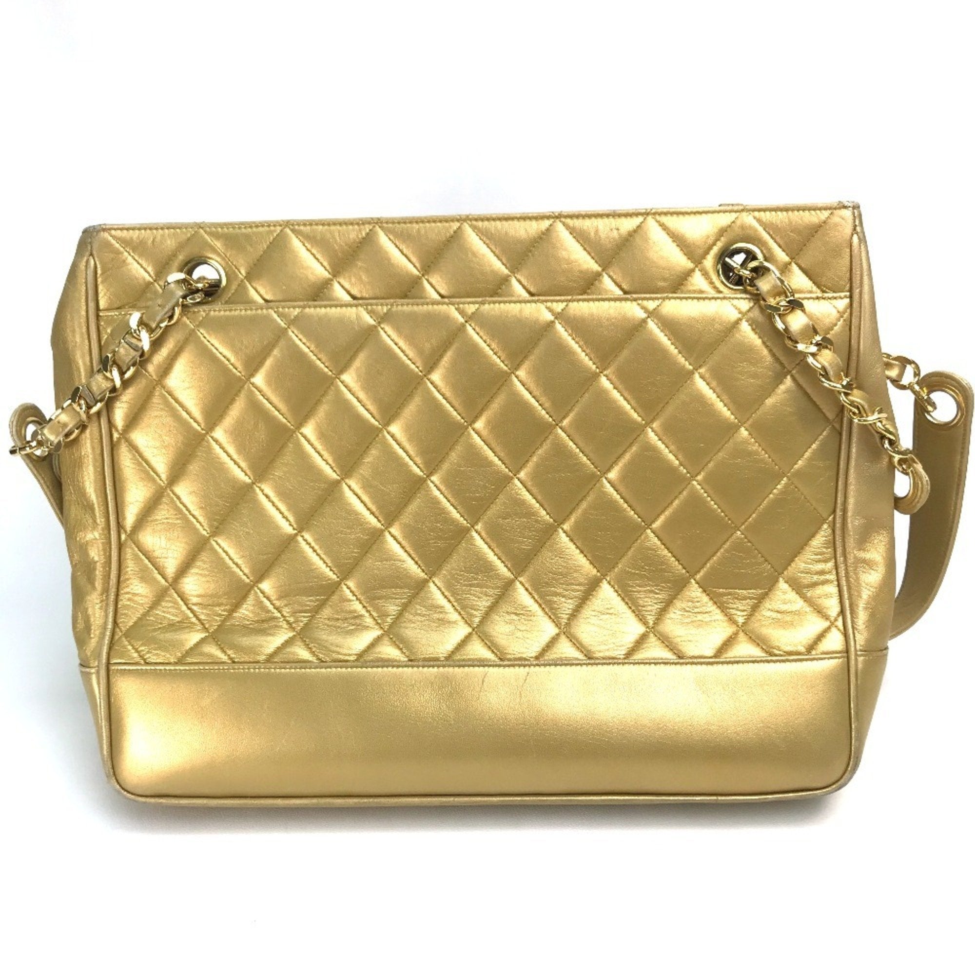 Chanel Matelasse Gold Leather Shoulder Bag (Pre-Owned)