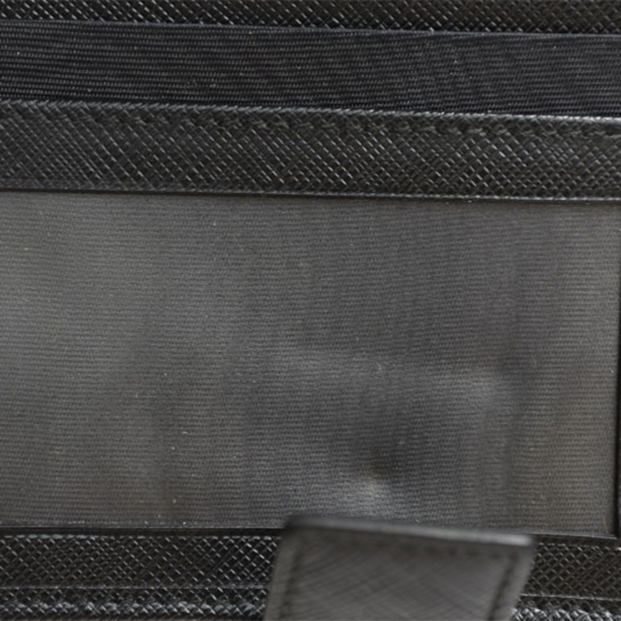Salvatore Ferragamo Gancini Black Leather Wallet (Bi-Fold) (Pre-Owned)