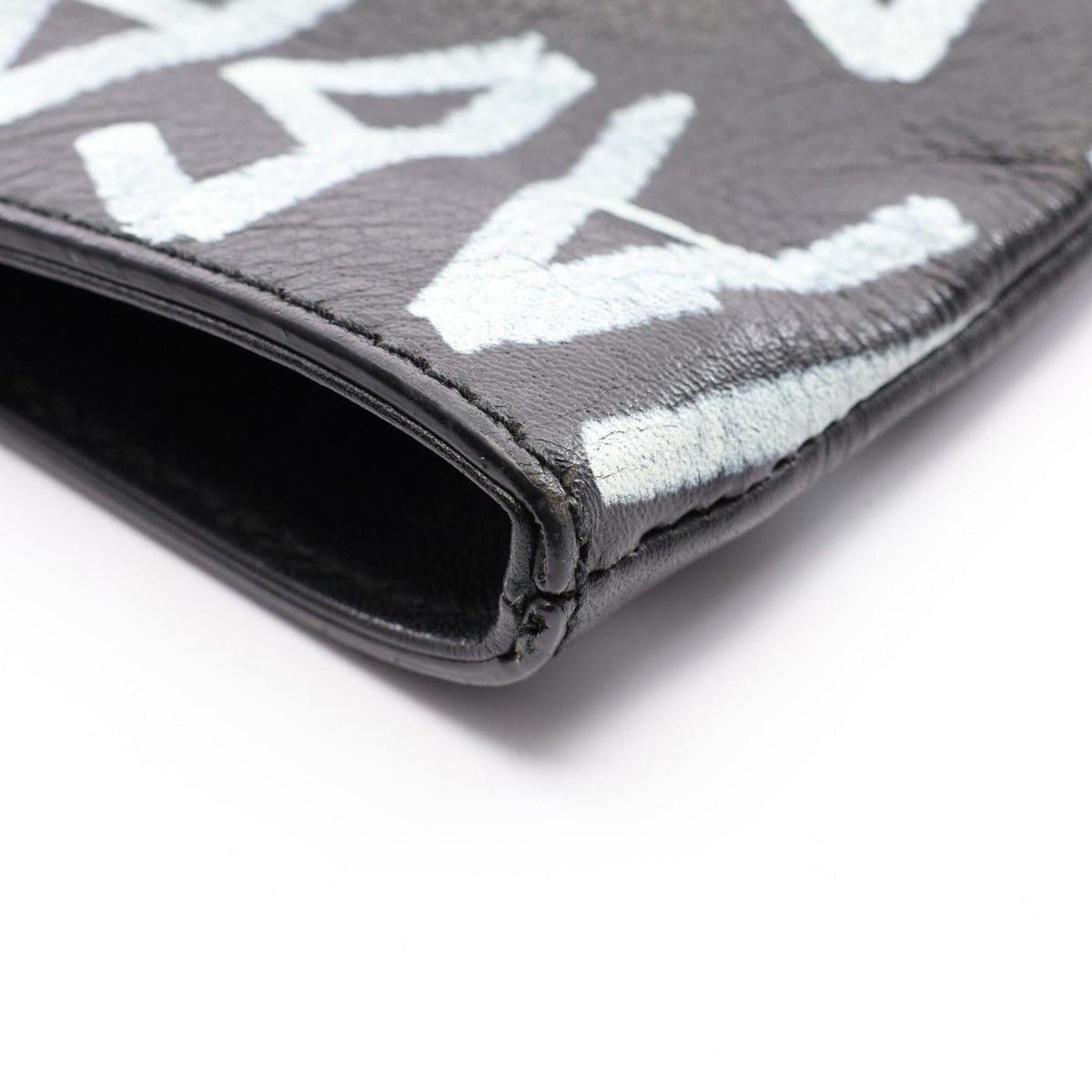 Balenciaga Black White Leather Clutch Bag Handbag (Pre-Owned)
